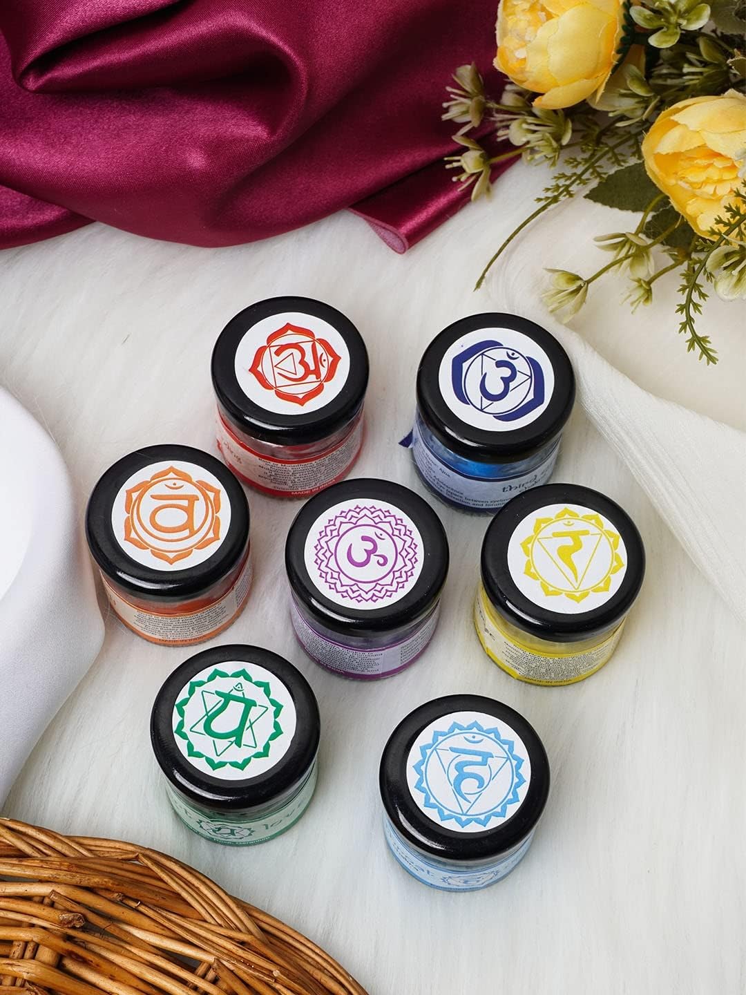 Set of 7 Scented Candles, Expertly Infused with Reiki Energy for Profound Healing, Mindful Meditation, and Relaxing Spa Moments.