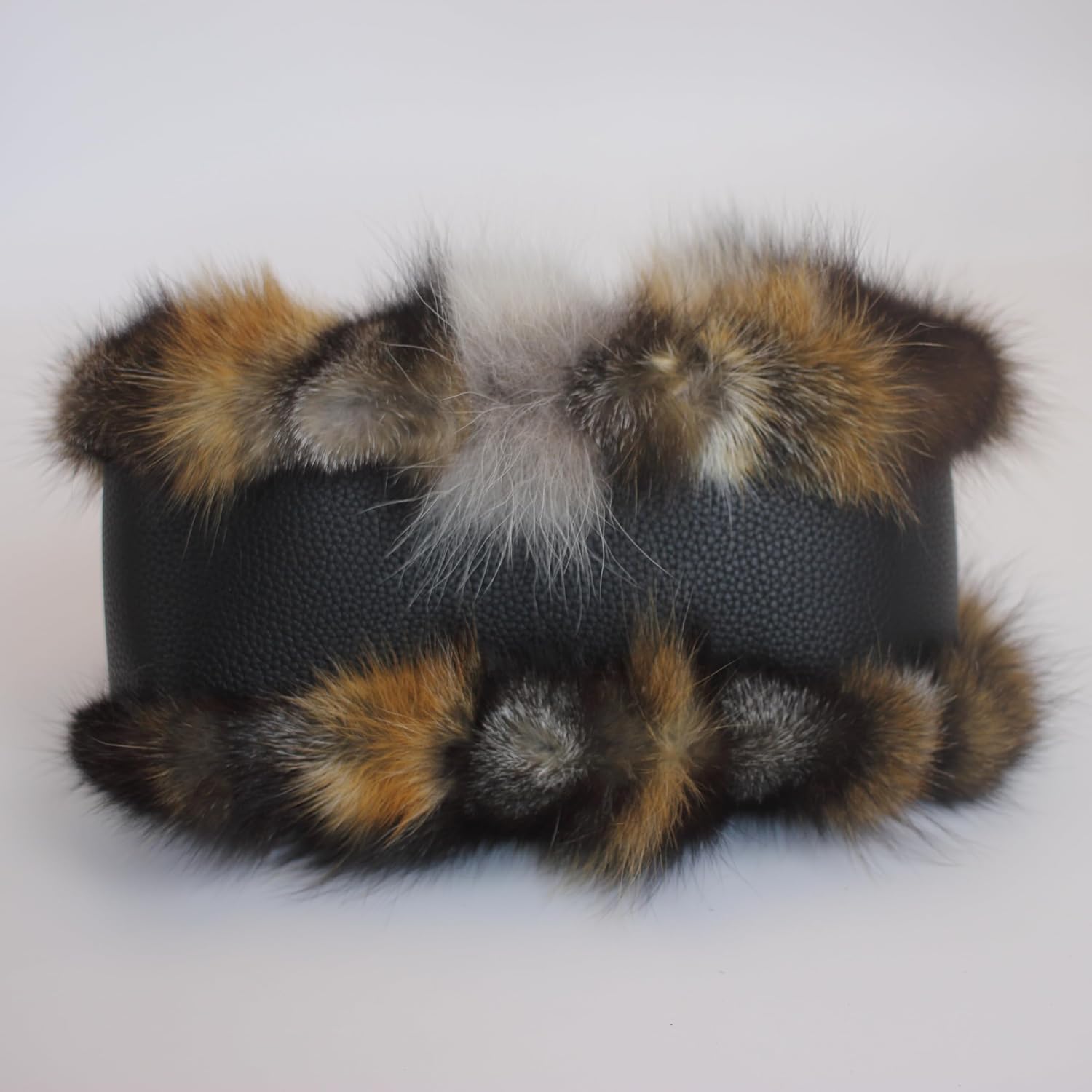 Ethical Scandinavian Fox Fur Clutch Purse - Kisslock Closure, Chain & Crossbody Strap from Nordic Farm Fur - Image 9