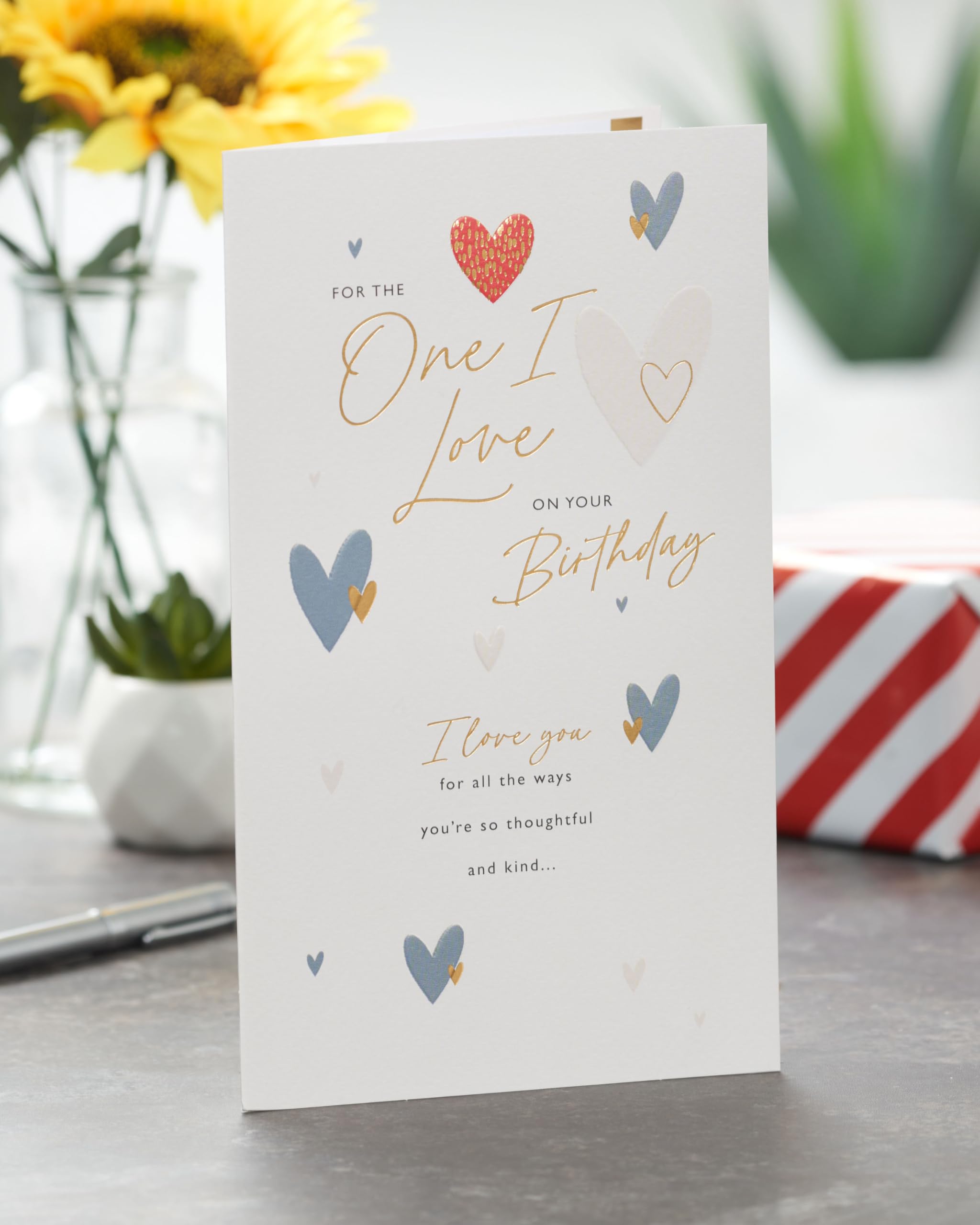 UK Greetings Biglietto Di Compleanno Di Lusso - "Per La Persona Che Amo" Con Dettagli In Oro E Argento - 2
