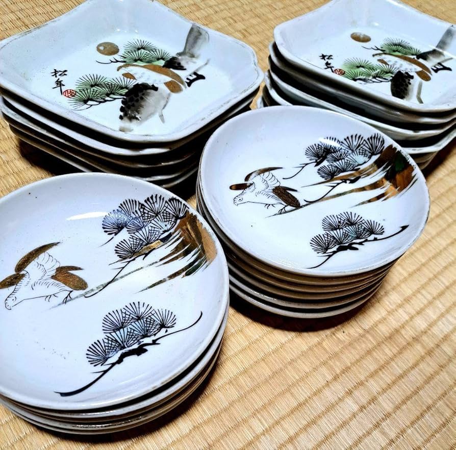 Amazon | 皿2種類セット 丸11枚 ひし形11枚 松 鷹 大正時代