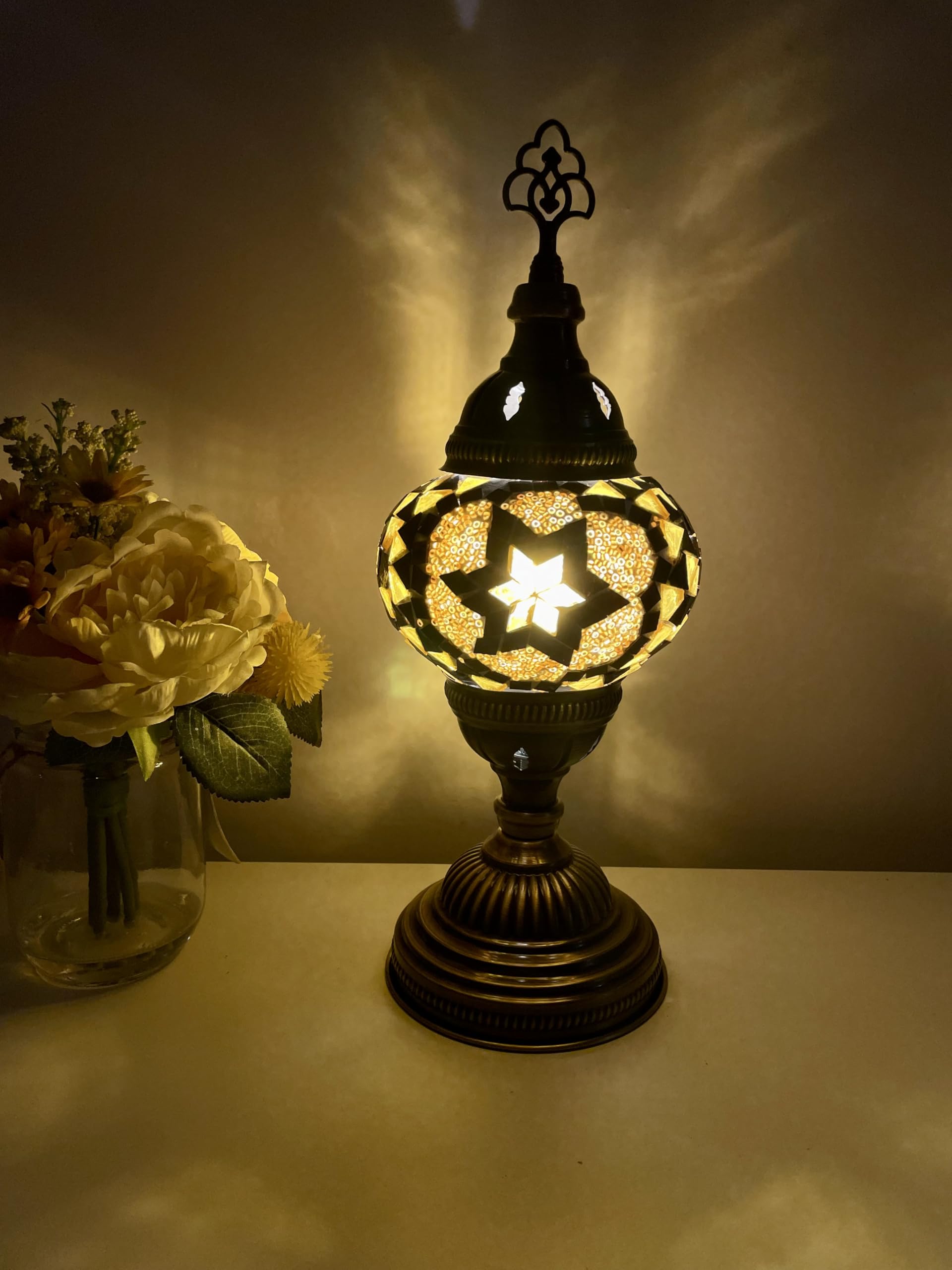 Lightza New Handmade Multi Color Turkish Moroccan Mosaic Table Lamp (Golden Circles)