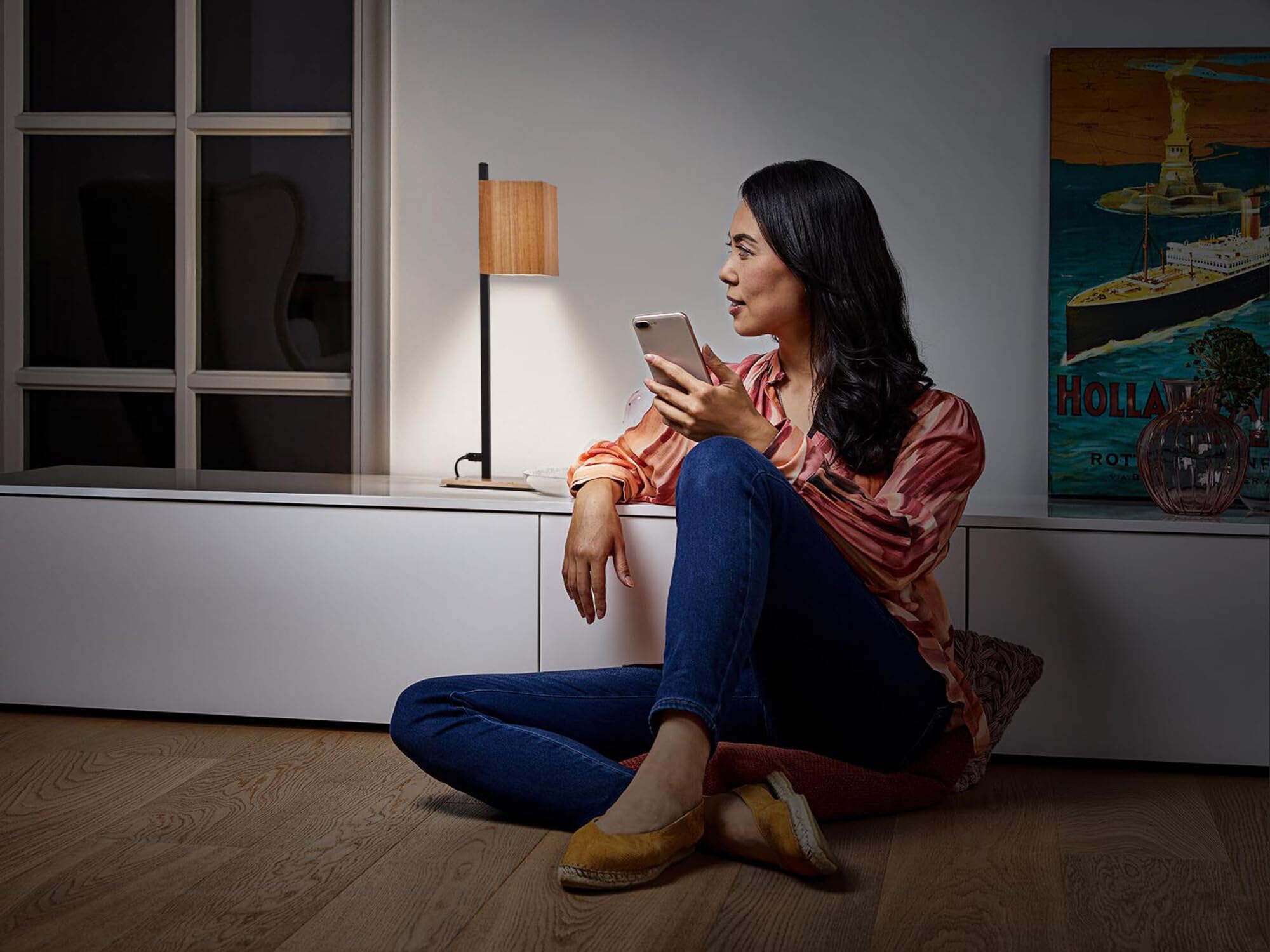 LEDVANCE SMART+ WiFi-Tischleuchte DECOR Wood, 8W, 650lm, regulierbares Weißlicht (3000K bis 6500K), dimmbar, FSC-zertifiziertes Holz, steuerbar per App, kompatibel mit Amazon, Google und Co.