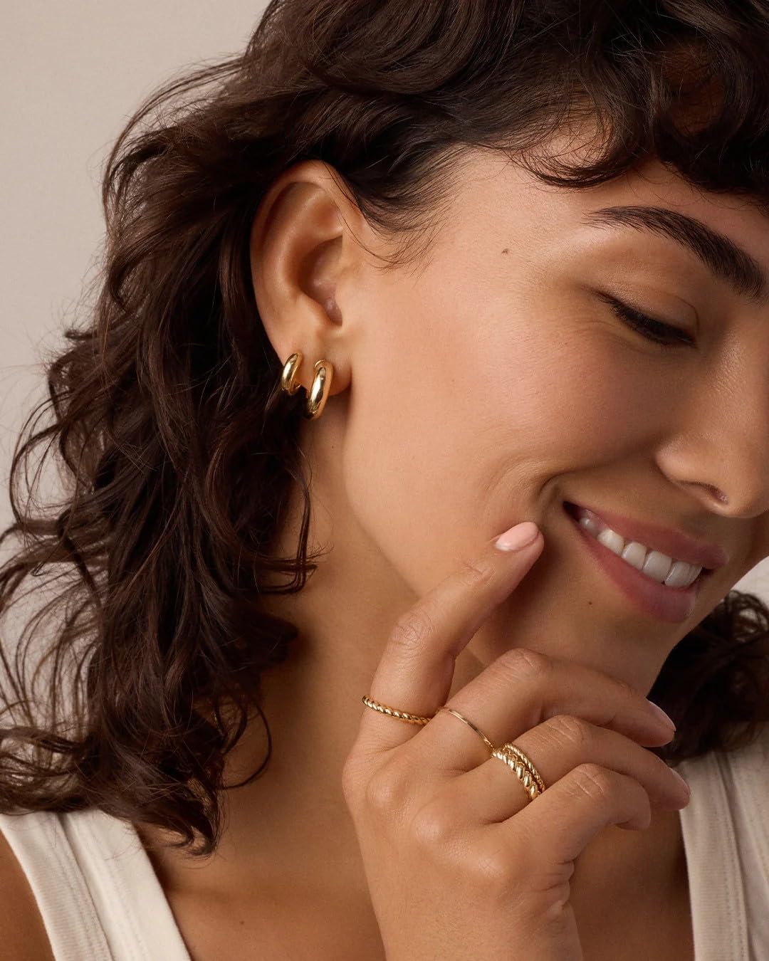 gorjana - Lou Huggies 1/2" Drop - 18K Gold-Plated Finish - Secure Hinge Closure - Stylish Hoop Earrings, Ideal for Ear Stack - Complimentary Gift Packaging - Perfect for Gifting - Image 8