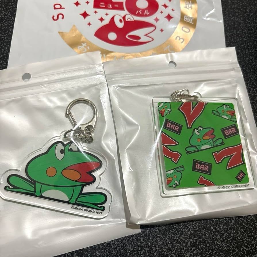 Amazon.co.jp: ニューパルサー30周年限定アクリルキーホルダー