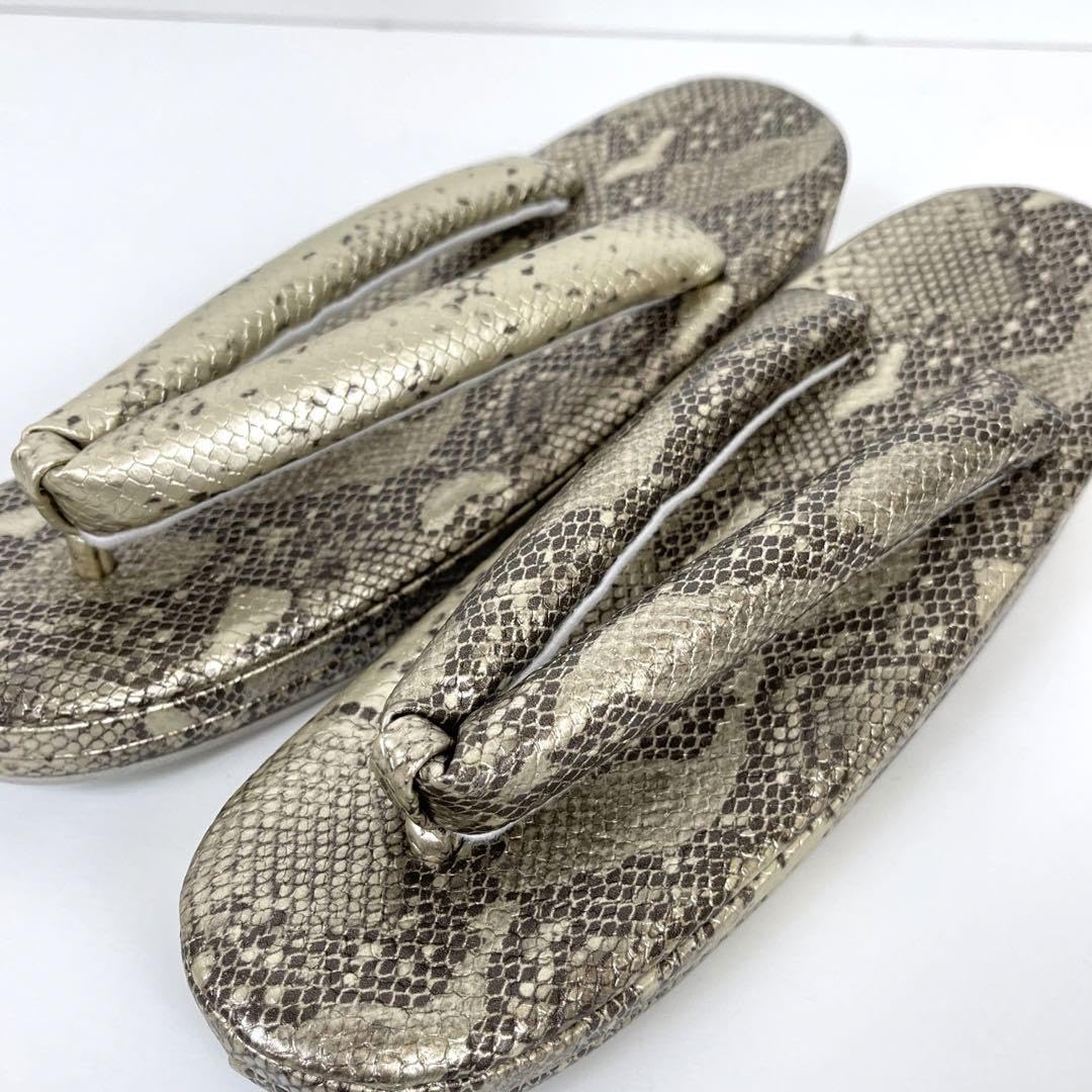 【着物と帯 時流】L313s◆新品 振袖用 草履バッグセット◆ヘビ柄 ギラギラ Amazon.co.jp: 着物と帯 時流L313 振袖用 草履バッグセットヘビ