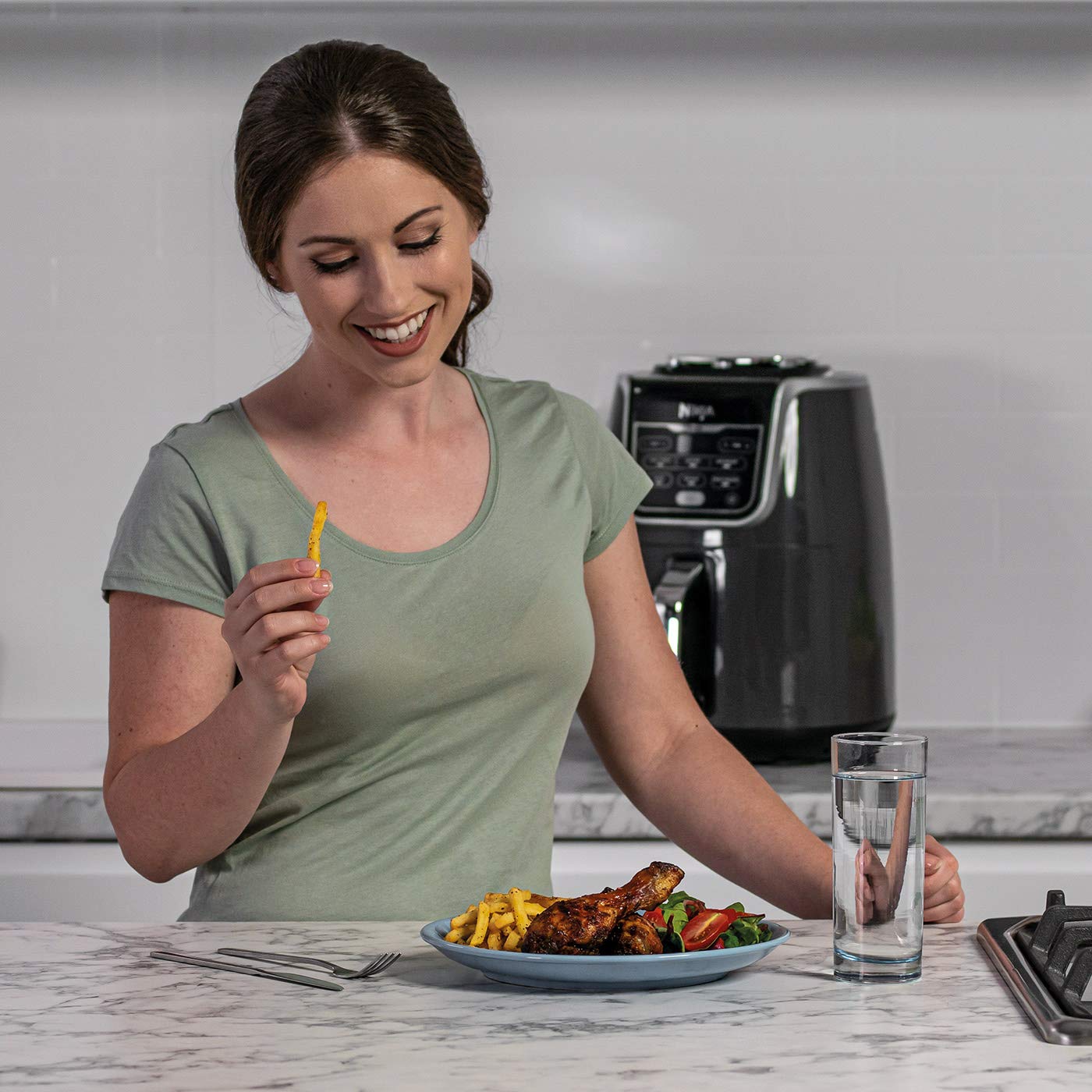 Ninja Air Fryer Max [AF160UK] 6 Cooking Functions, 5.2L, Grey/Black