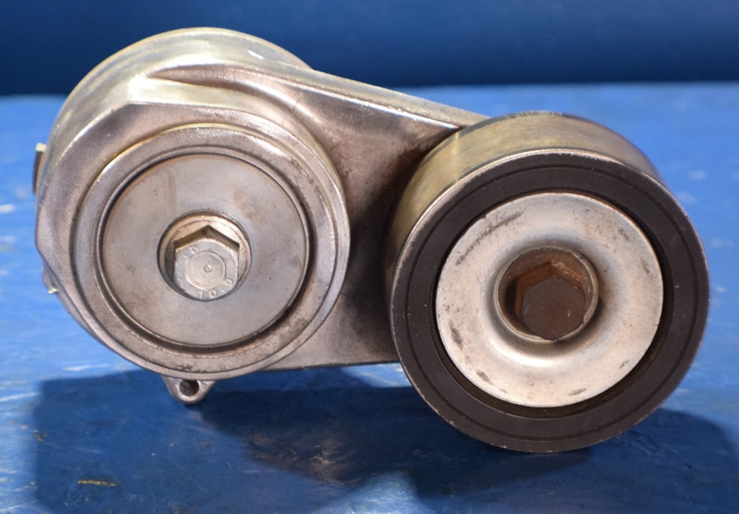 PACCAR 1853658 Pulley Tension Multiple V Be Industrial