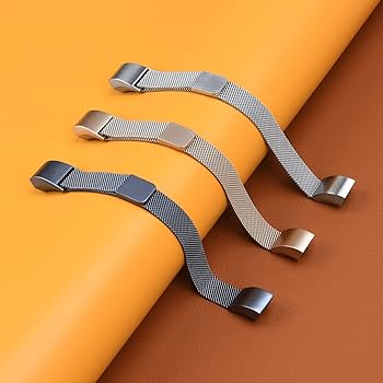 トレーニング用品 fitbit halts hr Fitbit Just Dropped The