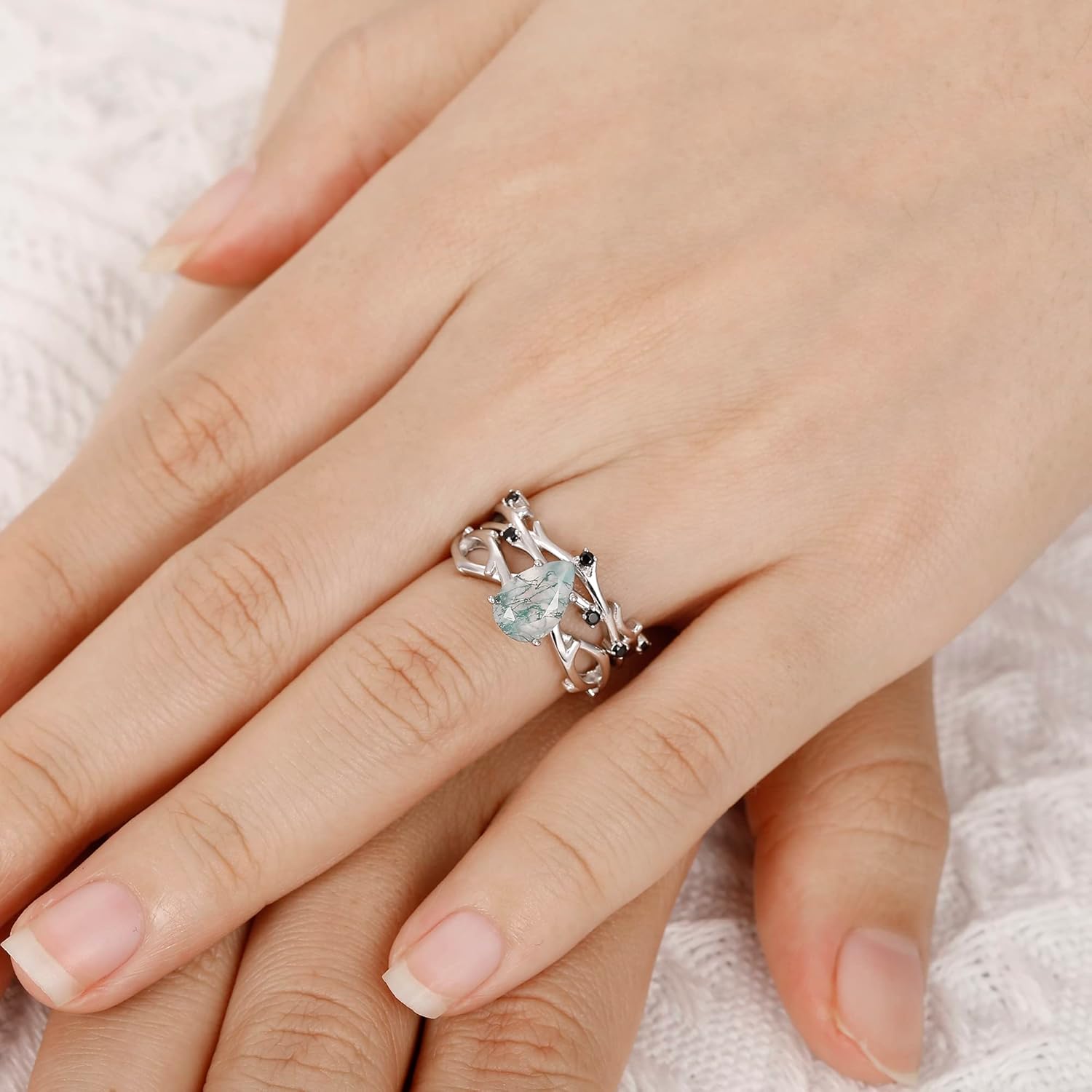 Moss Aagte Bridal Wedding Rings Sets for Women 925 Sterling Silver Plated Platinum Green Gemstone 1.30CT/1.50CT Engagement Promise Rings for Her Size 4-9