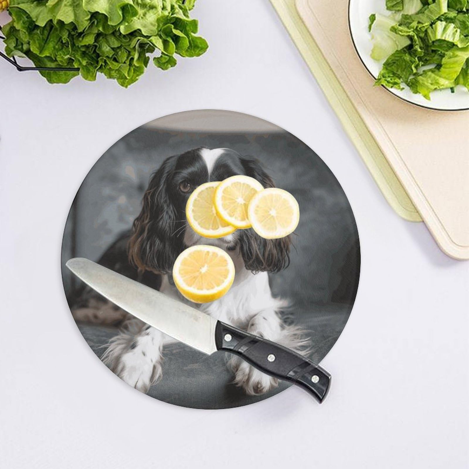 Spaniel On The Sofa - Tabla de cortar redonda fácil de limpiar, tablas de cortar para cocina de tamaño grande 7.9, tablas de cortar esenciales de cocina convenientes para carne y verduras