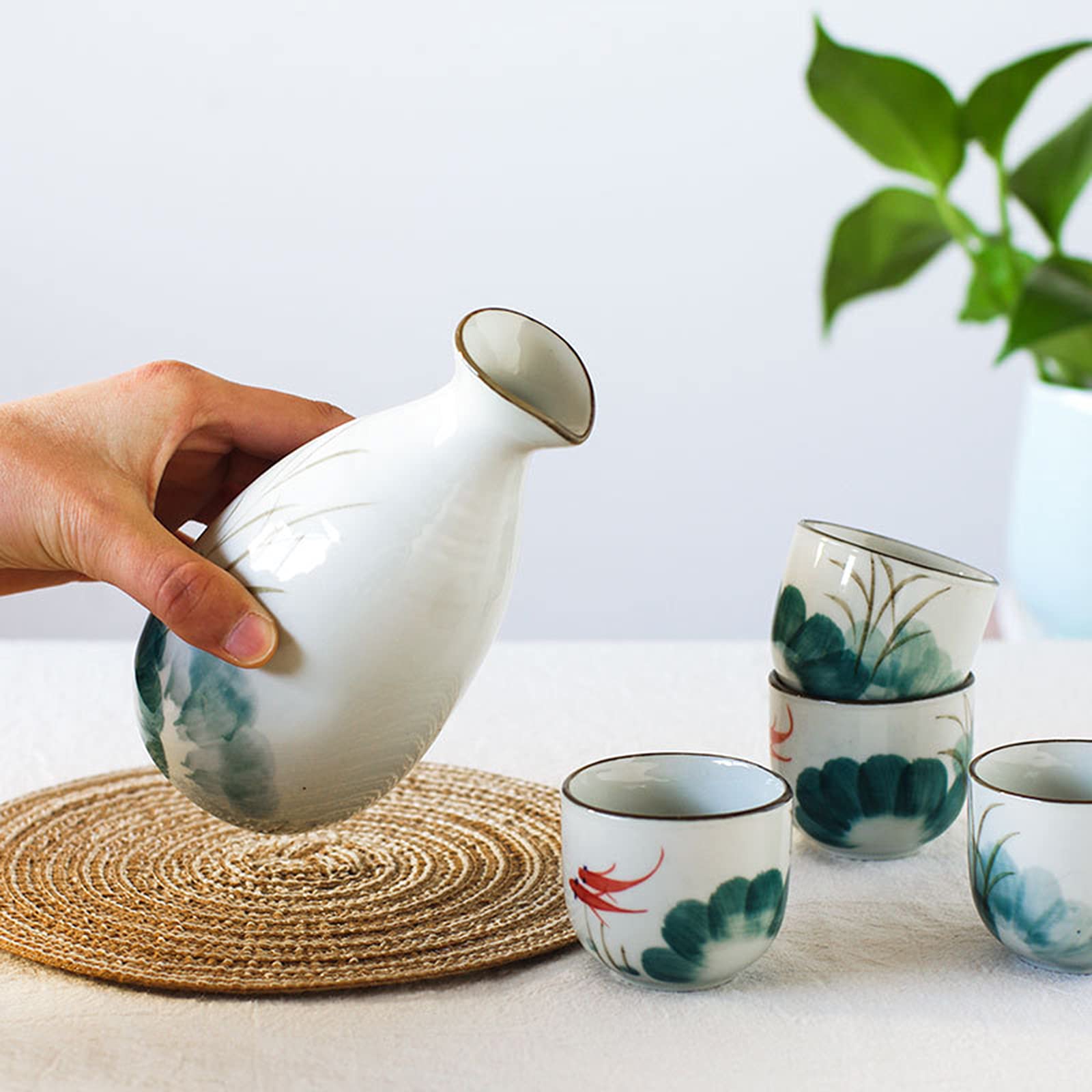 Ensemble de saké, Ensemble de Tasses à saké Japonais Traditionnel, Peint à la Main, Tasses en céramique, Verres à vin Faits à la Main, Ensemble de 5, Poisson Rouge