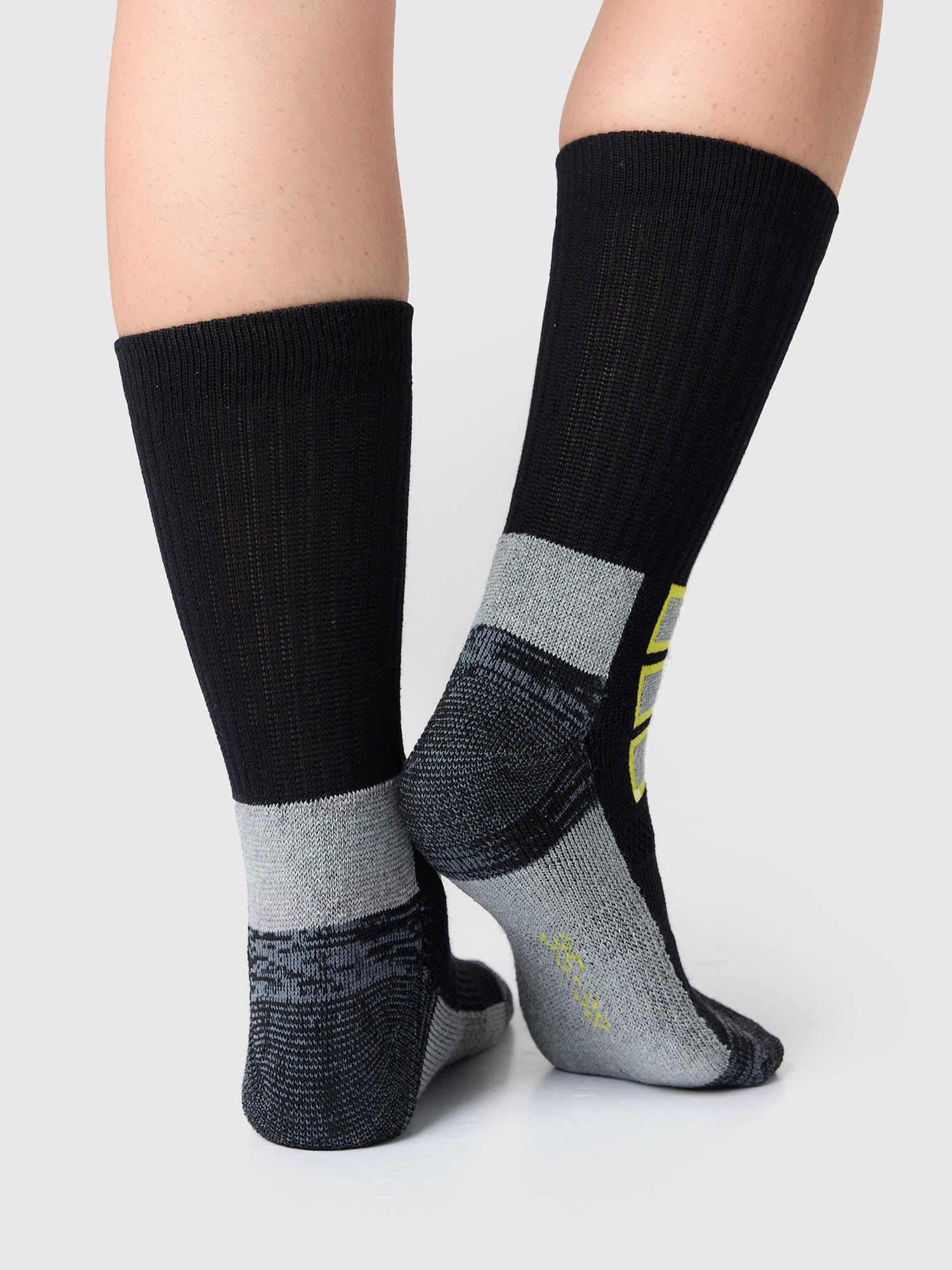 NUR DIE Damen Freizeitsocken 8-Pack Outdoor Socke weich bequem atmungsaktiv - schwarz/gelb weich bequem atmungsaktiv - Größe