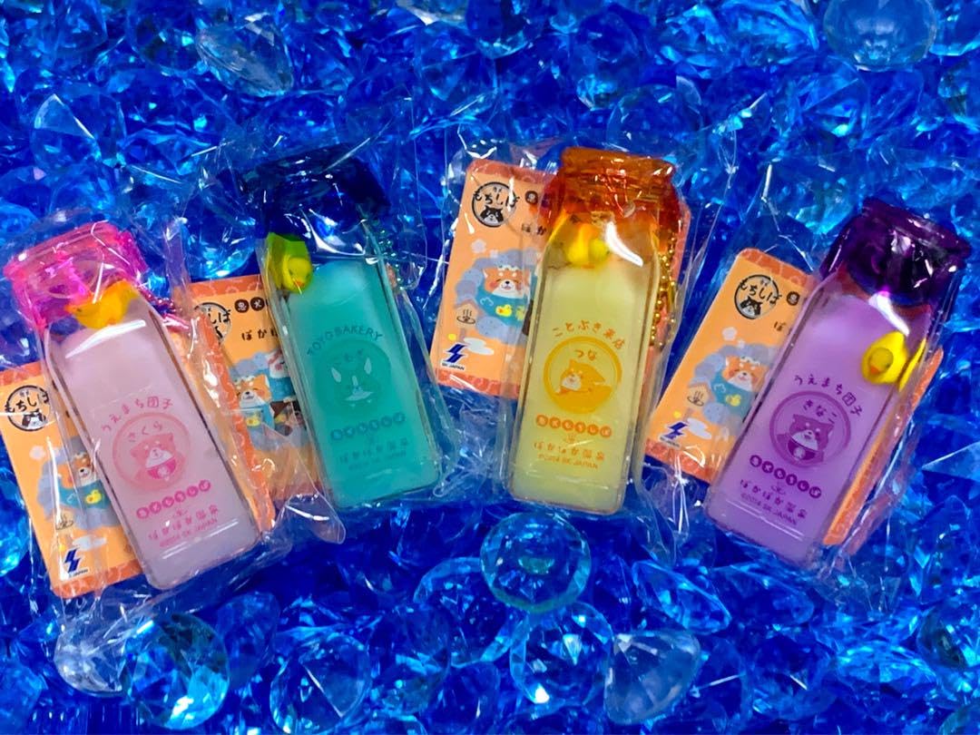 Amazon.co.jp: 忠犬もちしば ぽかぽか温泉 オイルチャーム 4種セット