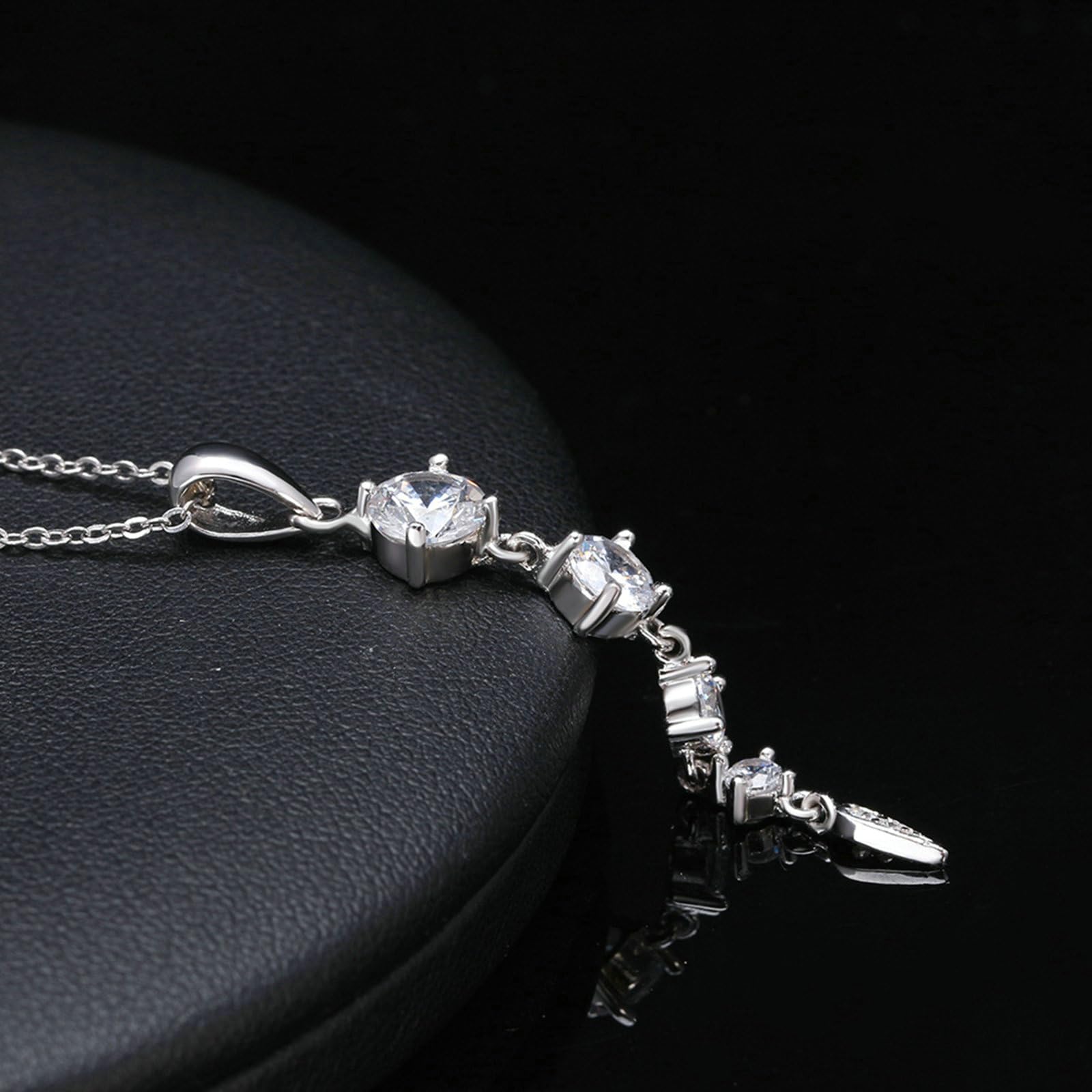 Collana con Ciondolo Donna in Argento Argento Collana Pendente Ciondolo Geometrico Zirconia Cubica