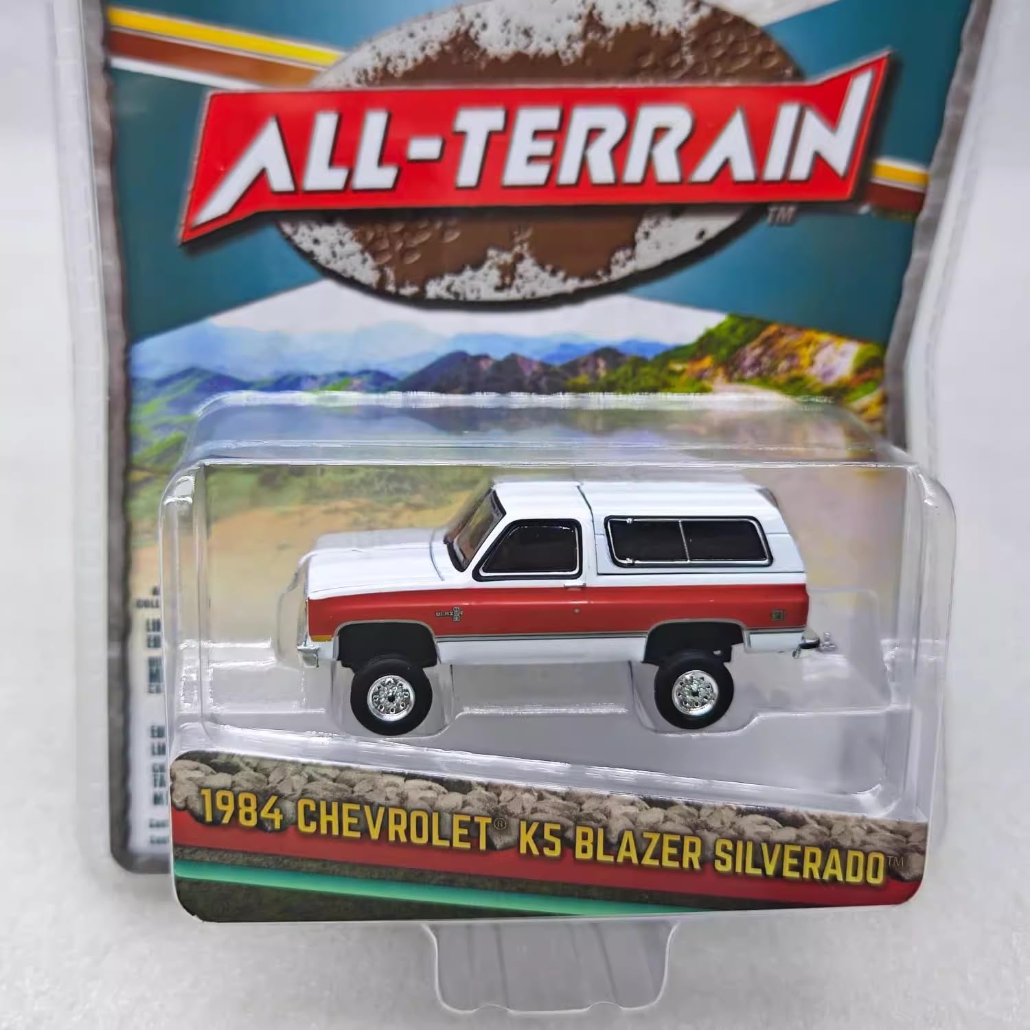 LUNAIPSE Green Light - 35290-E - 1984 Chevrolet K5 Blazer Lifted - 7cm Scale 1/64 Diecast Truck Car Model