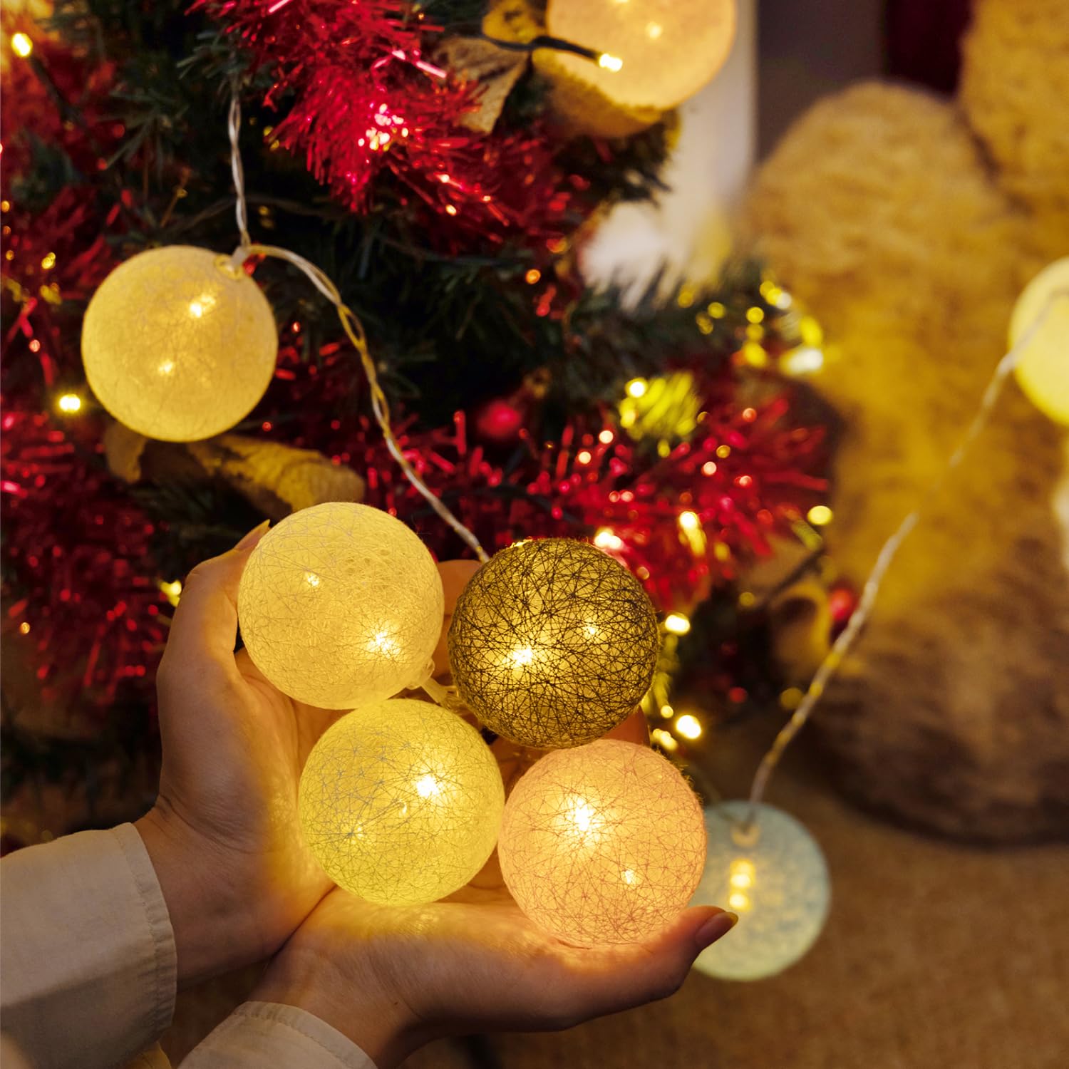 Aigostar Ghirlanda di luci a LED a batteria, 10 LED palline di cotone in 5 colori, 2,3 m, ghirlanda di luci interne, 2 modalità, per decorare la stanza, la casa, le feste, le vacanze, il matrimonio