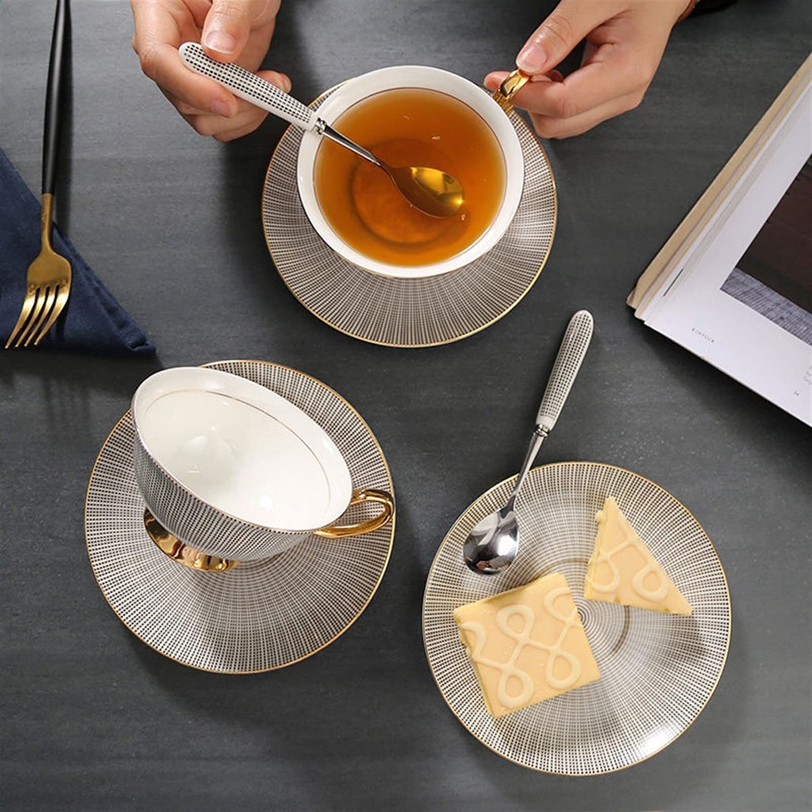 Kubek do kawy Filiżanka do kawy Ceramiczny kubek Popołudniowa herbata Zestaw filiżanek do kawy ze spodkiem Łyżeczka Prezent ślubny Filiżanka do herbaty, Eleganc