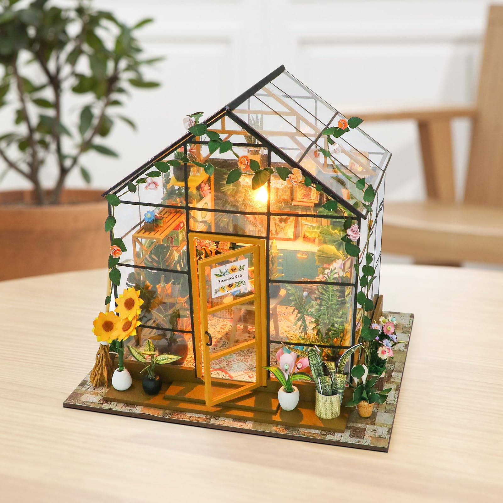 Cuteefun Miniaturowy zestaw do domku dla lalek, 1:24, miniaturowy zestaw rzemieślniczy dla dorosłych, ręcznie robione rękodzieło dla dorosłych, prezent urodzinowy, walentynkowy (dom z kwiatami)