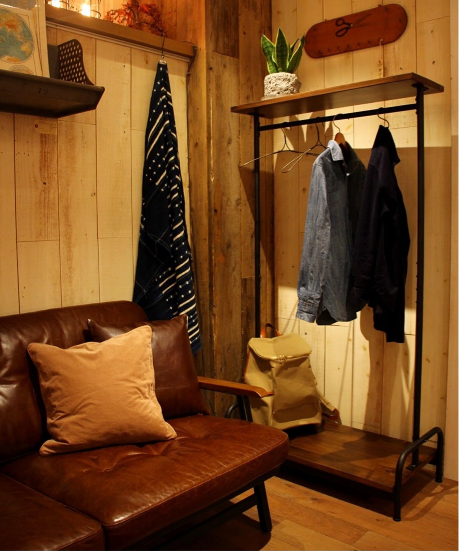 アクメ （ACME Furniture）ハンガーラック Amazon｜ACME Furniture GRANDVIEW HANGER RACK ハンガーラック