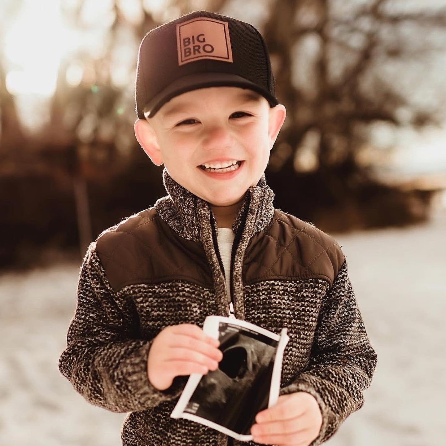 Big Bro & Lil Bro Matching Snapback Hat Set – Baby, Toddler, Youth, Adult Cap – Brother Gift, Pregnancy or Family Photos