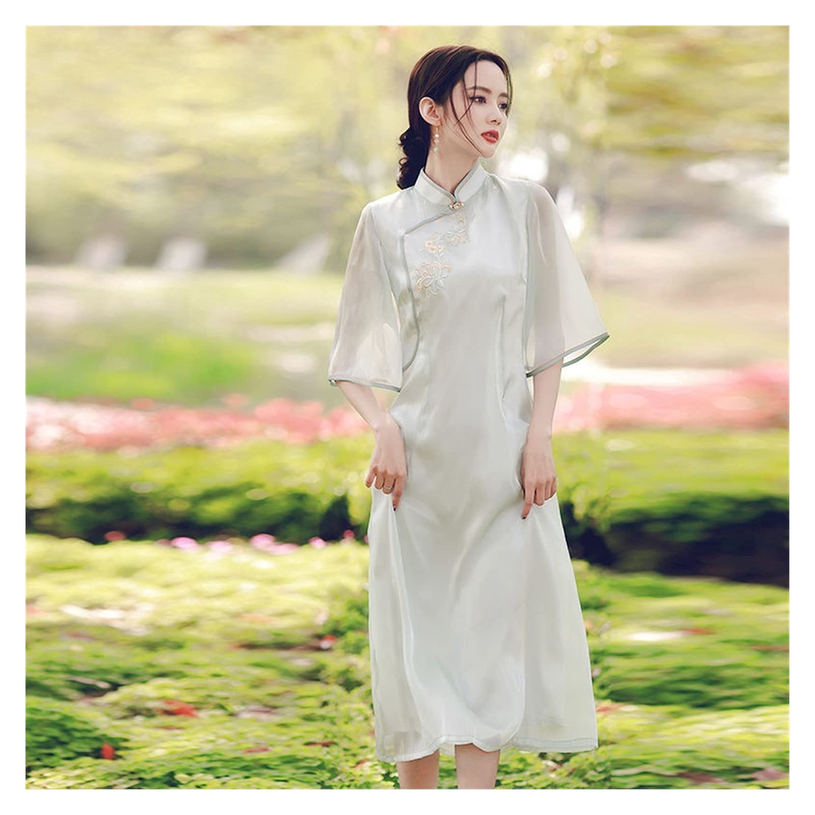 Amazon.co.jp: 中国の刺繍の女性の花チャイナズームルーズラインQIPAO