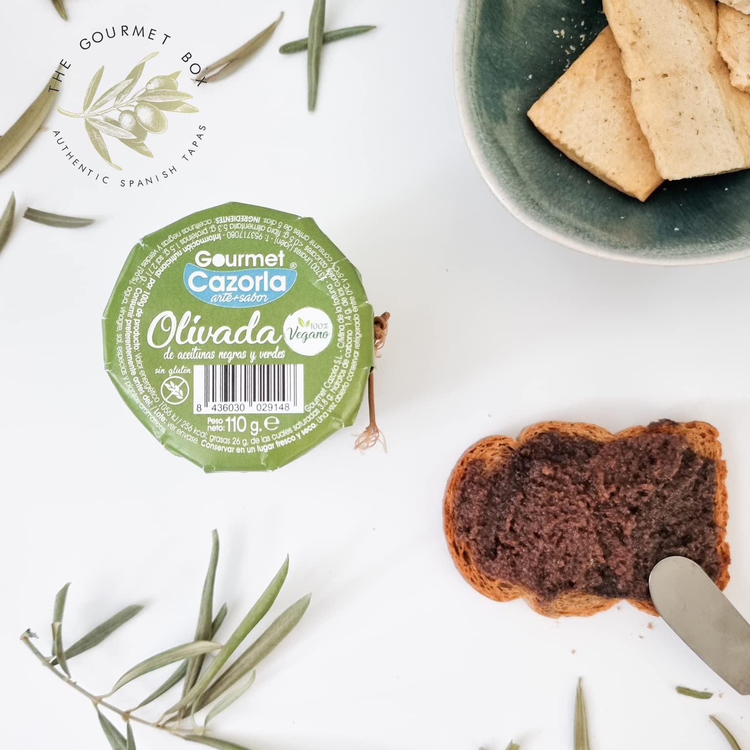 GOURMET BOX | Cesto Gourmet | Regalo per Occasioni Speciali | Prodotti Ibérici Delicatessen, Formaggio Pecorino al 100%, Paté (Olivada e Perdiz), Picos Gourmet e Olio Extra Vergine di Oliva