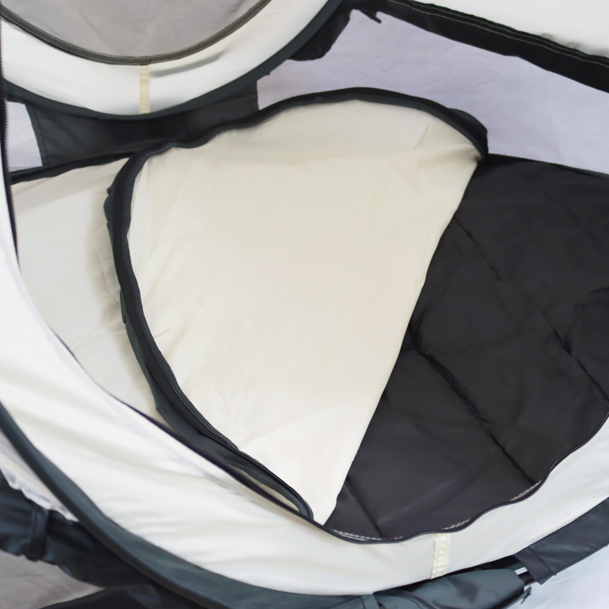 Deryan Shane Lit de Voyage Pour Petits Enfants Avec Matelas - De la Naissance Jusqu'à 3 ans - Tente Bébé Pop-Up Montée en 2 Secondes - Moustiquaire et Sac de Voyage Inclus - 120x70x60 cm (Crème)