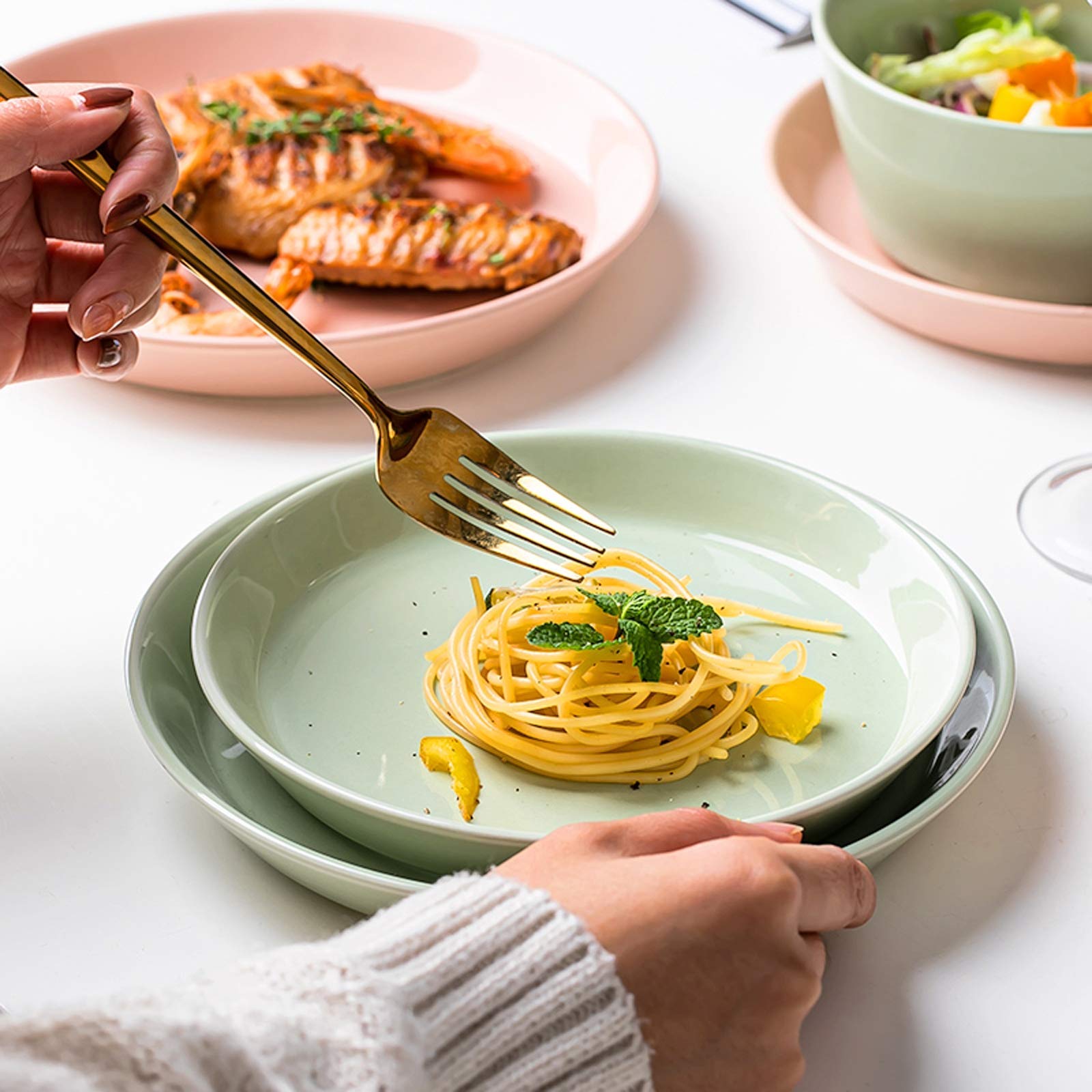 SAeWare Piatti da pranzo alla moda,Set da pranzo in ceramica, Set di stoviglie in porcellana di stile nordico