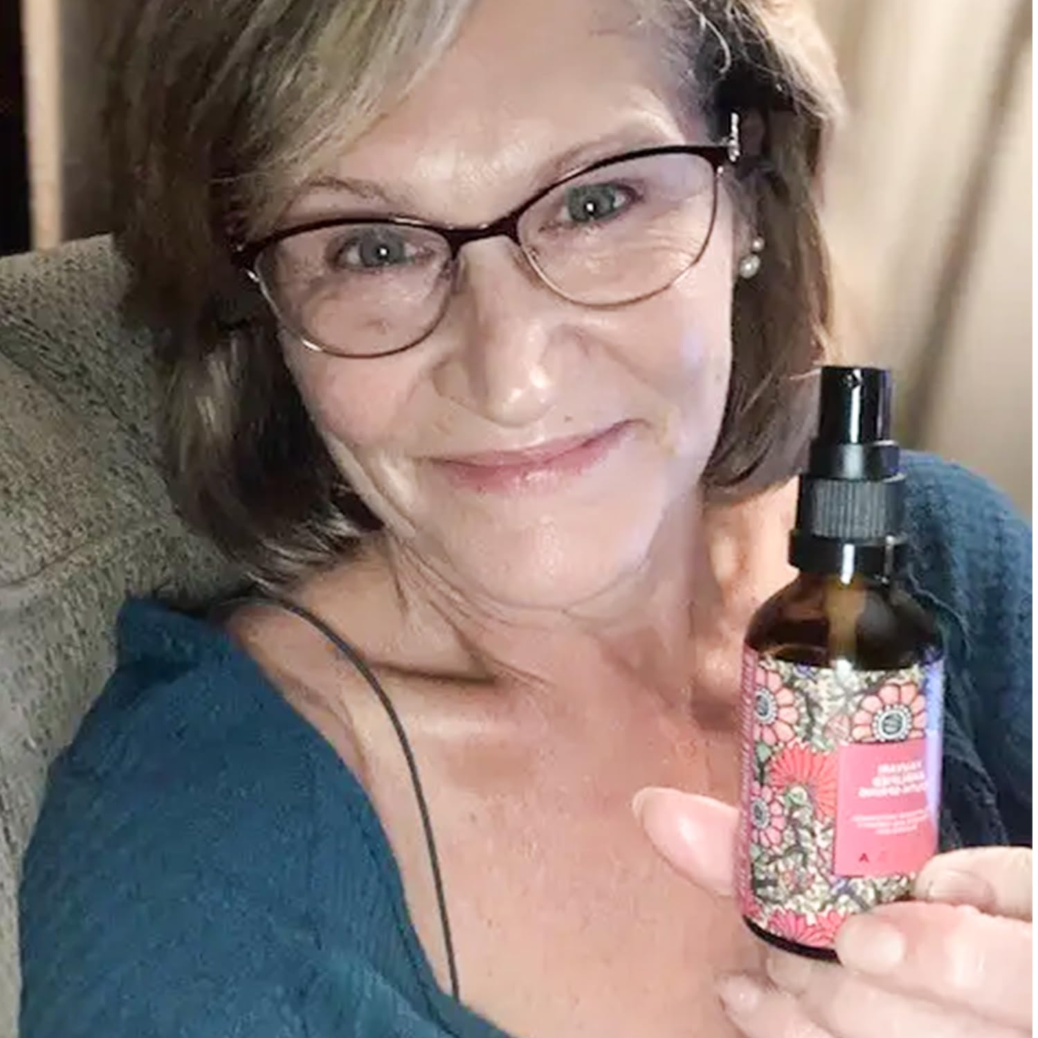 iYURA Yauvari Youth Spring | Crema idratante vegana per pelli secche e mature | Siero per collo, viso e décolleté con fagiolo nero | Alternativa alle creme idratanti antietà | Riduce la comparsa di ru