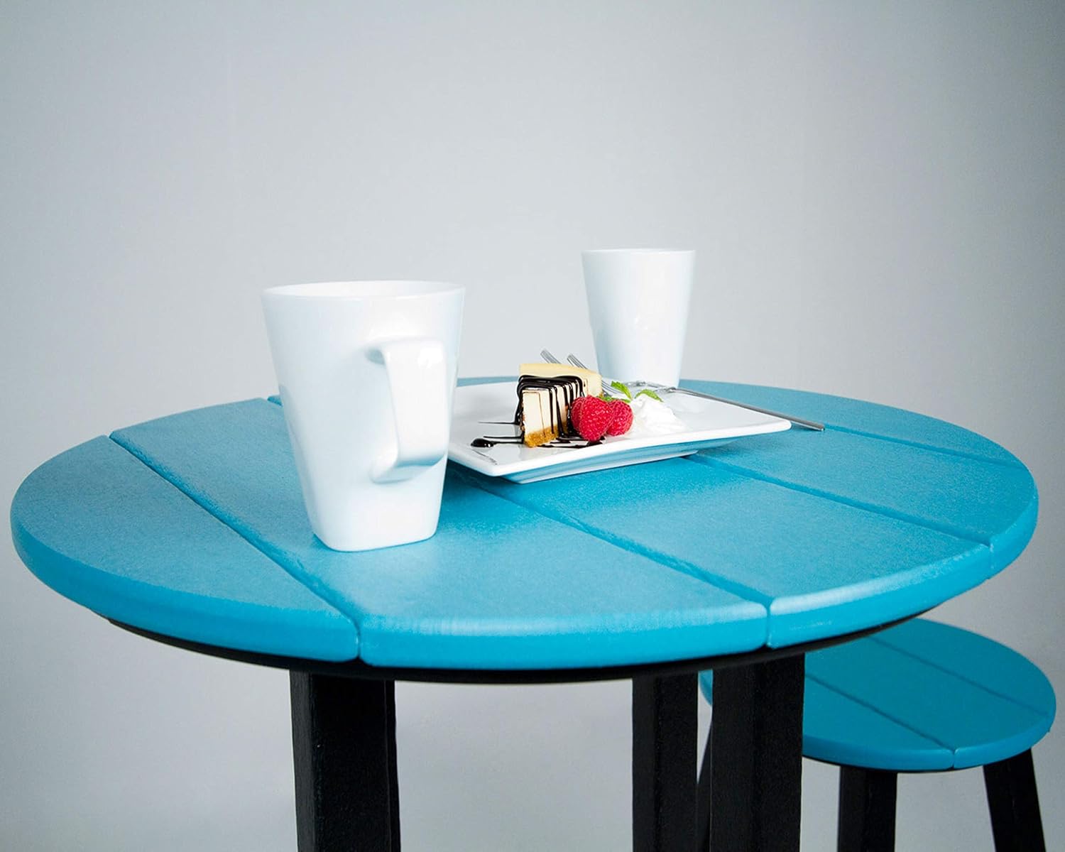 POLYWOOD Contempo 24-Inch Round Bar Height Table, Black Frame, White