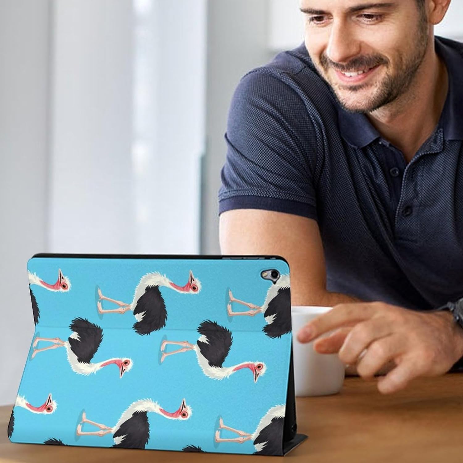 Ostrich Bird Print Printed Case Trifold Stand Protective Cover Compatible with ipad Pro/2016 ipad Pro (9.7in)