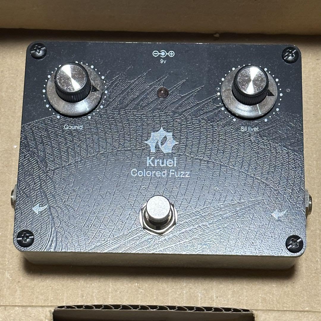 Amazon.co.jp: 日本未発売 TouellSkouarn Kruel ファズ : おもちゃ