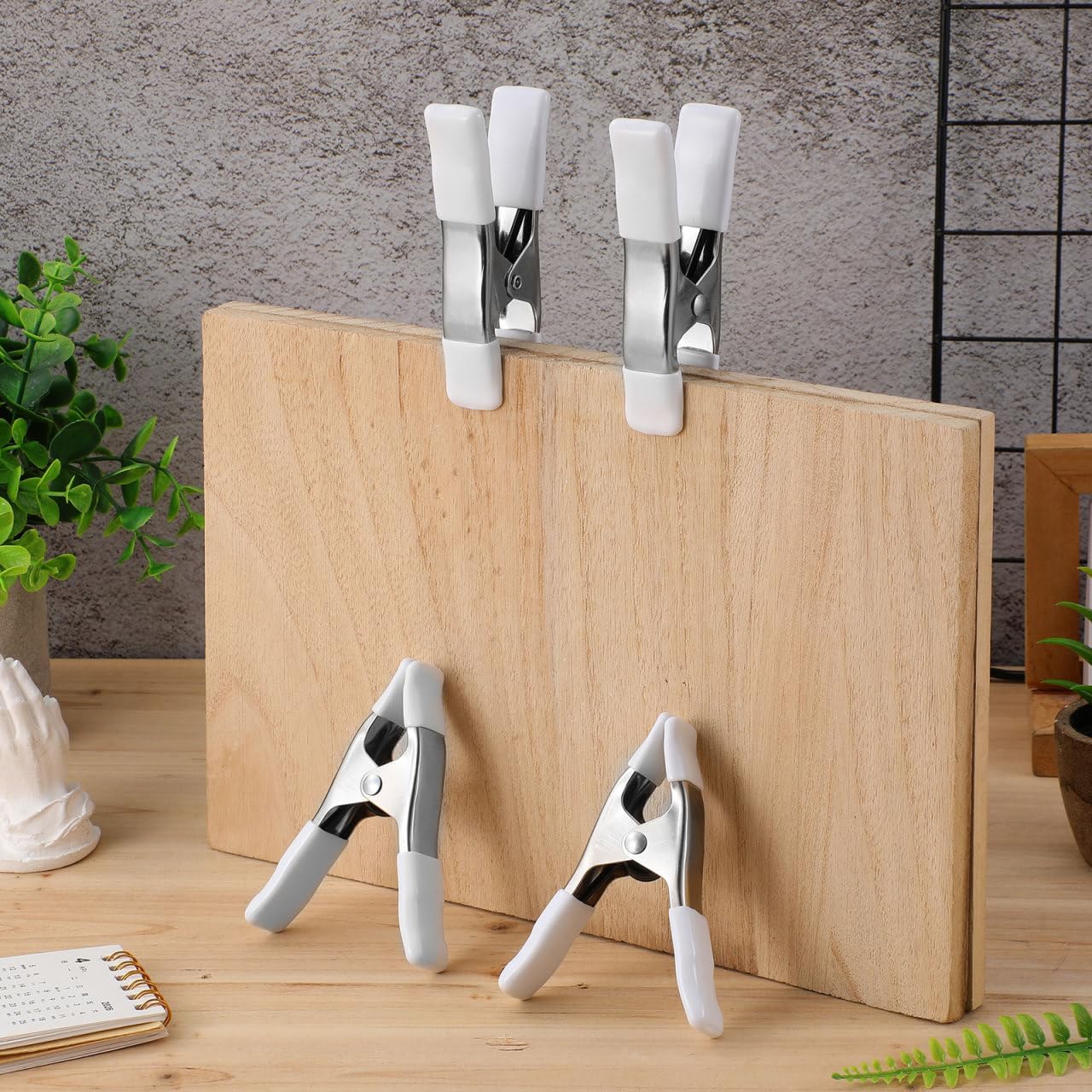 Sewroro 4pcs Spring Clamps Backdrop Clips Plastic White Clips for Backdrop Stand Heavy Duty Clamps for Woodworking Crafts And Photography image 3