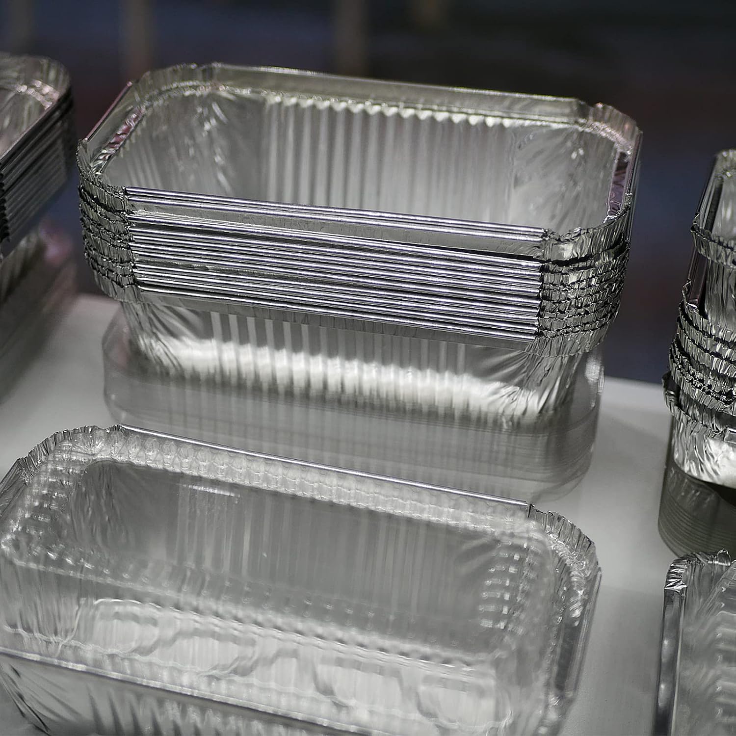 100 Pack Aluminum Loaf Pans with Clear Lids, Disposable Aluminum Pan Foil Food Containers with Strong Seal for Freshness and Spill Resistance, 7.8 x 4.53 x 2.17 Inch