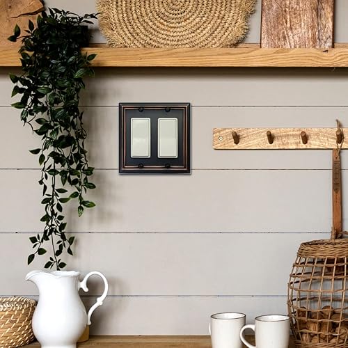 Vista 61 de Placa de pared de metal Adler con cubierta de interruptor de luz de triple palanca, paquete de 2 unidades de bronce envejecido de 3 bandas, cubierta