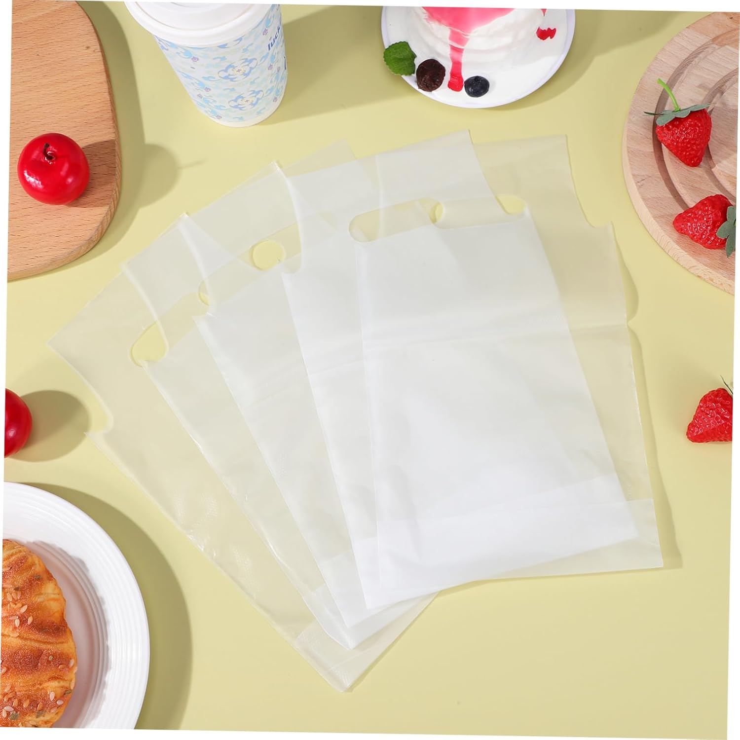 Baluue 500Pcs Transparent Cup Carrier Bags with Handles for Drinks Takeout Coffee Packing Bags for Catering and Events Beverage Pouches for Coffee Shops
