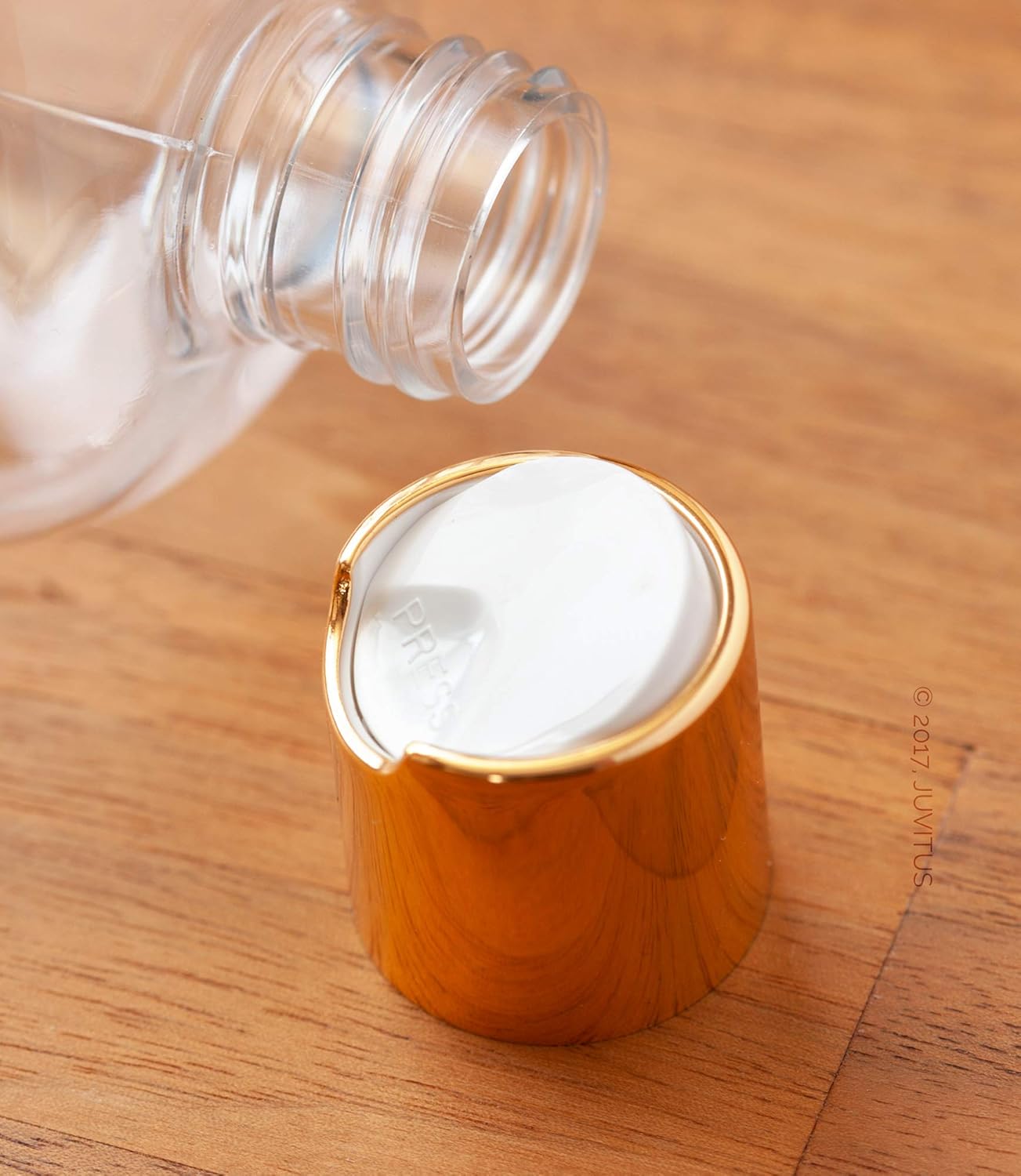 JUVITUS 12 oz Clear Plastic PET Squat Boston Round Bottle Gold Disc Cap (12 pack)