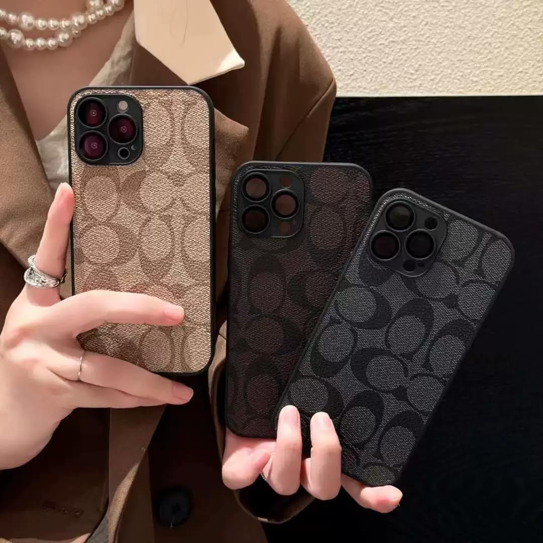 未開封 iPhone17 Pro COACH ブックタイプケース iPhone 17 Pro用 COACH（R）ブックタイプケース／SIGNATURE