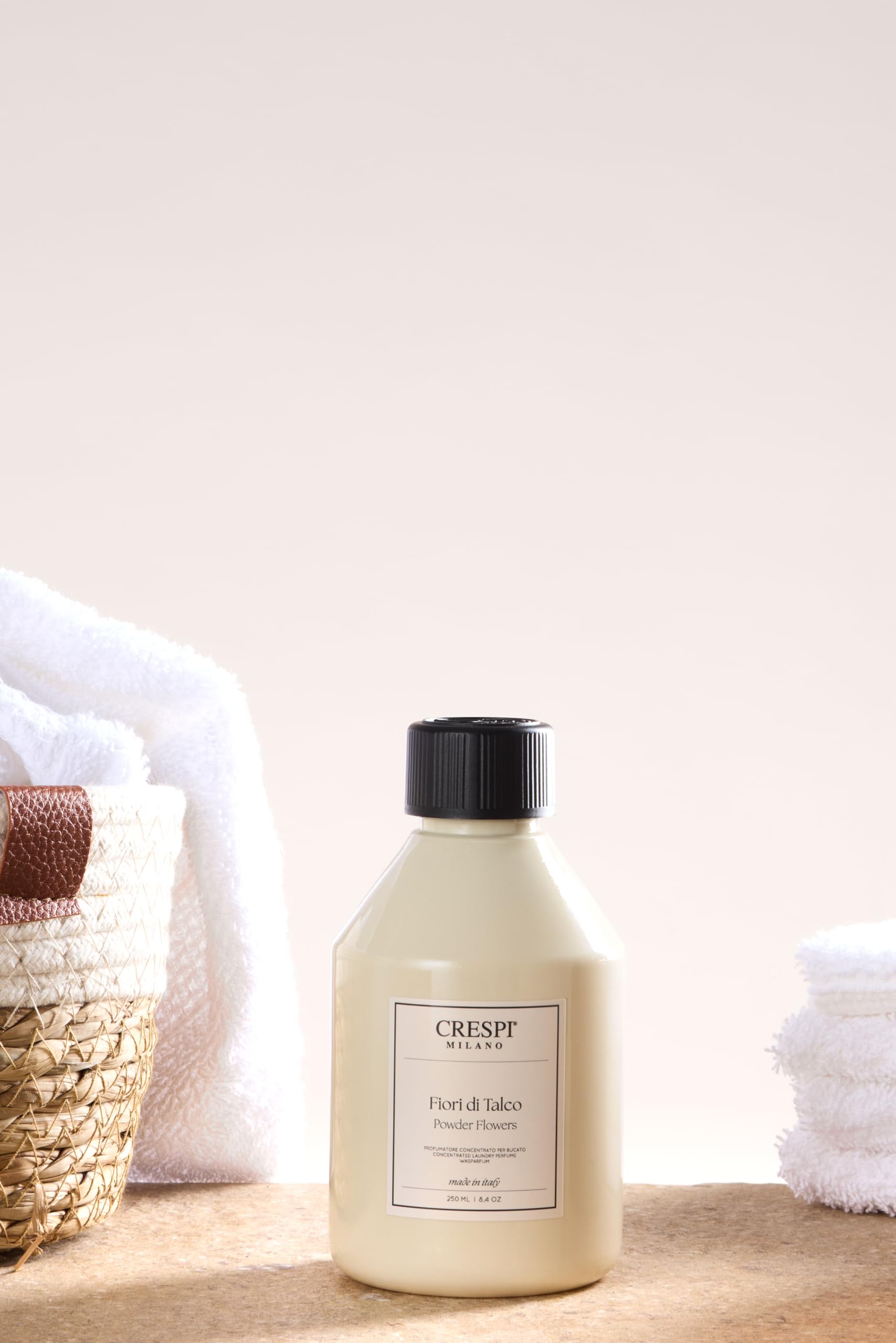 CRESPI MILANO | Profumatore per Bucato Fragranza Fiori di Talco, Profumo Concentrato per Lavatrice, 250ml