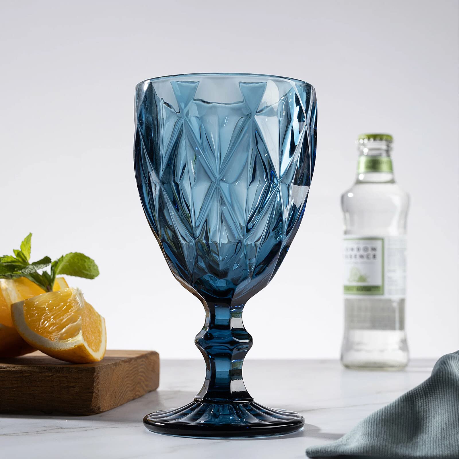 Kawlity 6pcs Glass Goblet Retro Embossed Vintage Glass Goblet Stemware Wine Goblet Glassware Wine Cup for Wine