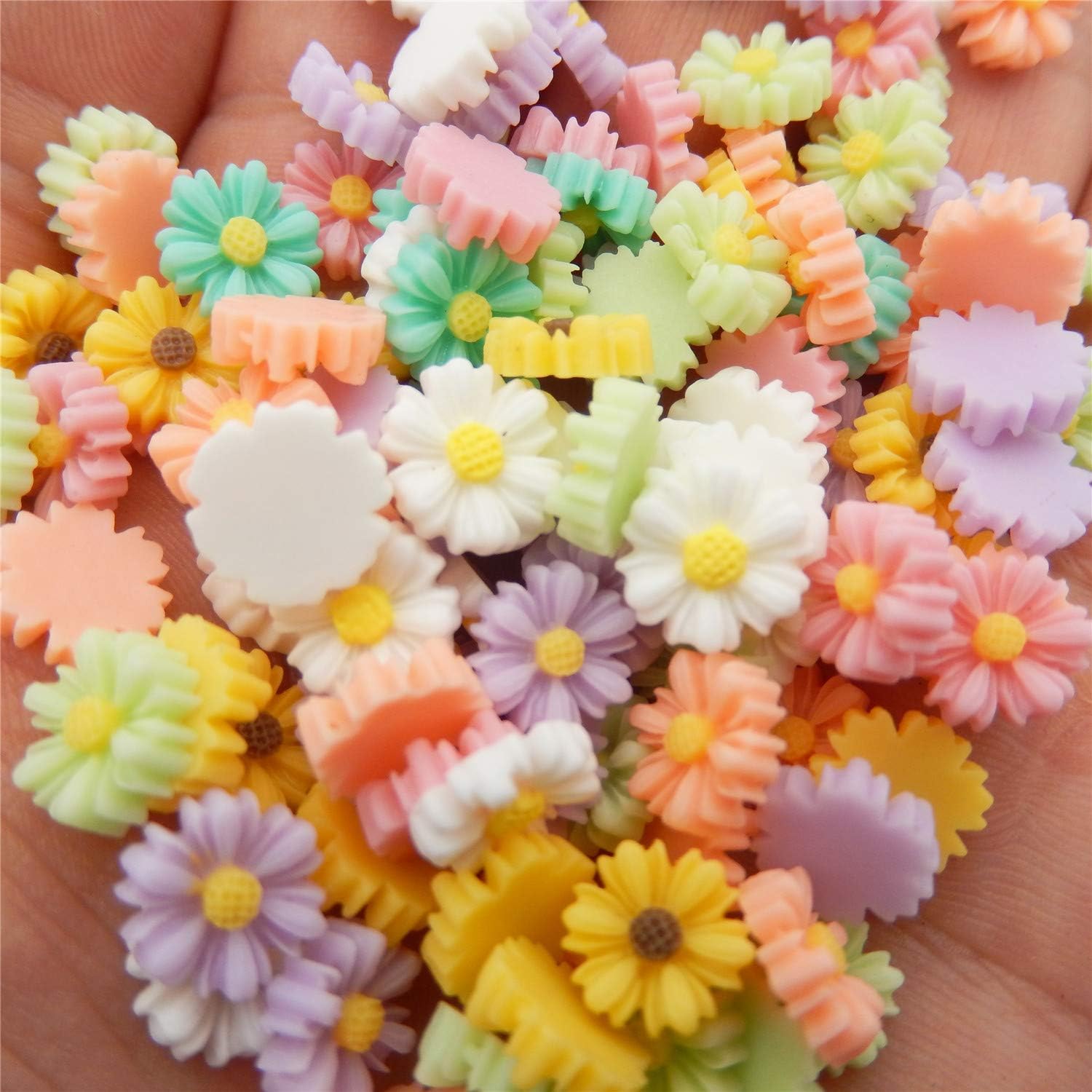 100-Pack Multicolors Mini Daisy Resin Flat Back Flowers Scrapbooking Embellishments DIY Craft Making Ornament Nail Art Stickers Decorations 8mm