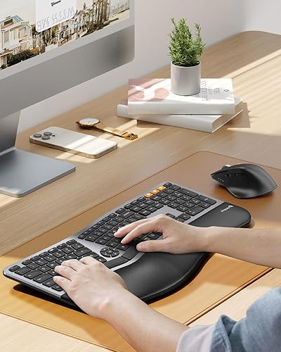 Miniatura 8 de ProtoArc EKM01 Plus EKM01 Plus Combo de teclado inalámbrico Bluetooth Ergo de tamaño completo, reposamanos acolchado, diseño dividido, recargable,