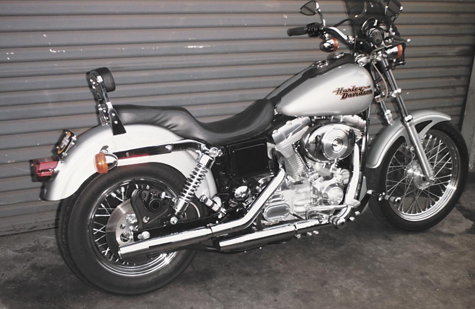 Cycle Shack 2-1/2 in Slip-On Exhaust Tapered for Harley XL 04-10