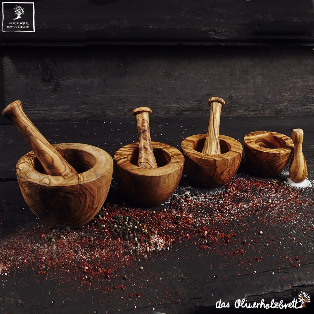 DAS OLIVENHOLZBRETT® Olivenholz Mörser und Stößel glatt/Olivenholzmörser SET/robuster Holzmörser/Gewürzmörser für Pfeffer, Salz, Kräuter, Nüsse etc. aus hochwertigem Hartholz - fein gemasert Ø16cm
