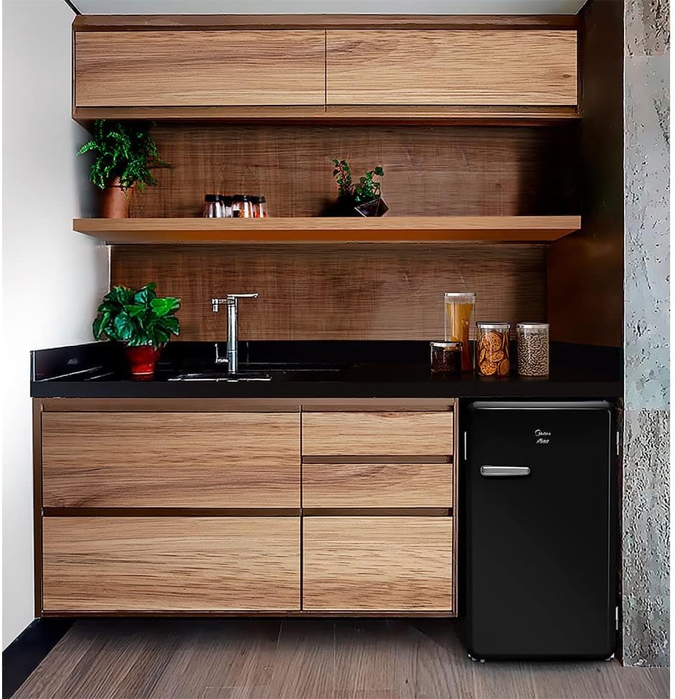 Frigobar Retrô Midea MRV10P2 Review Testado por 7 dias para uso diário