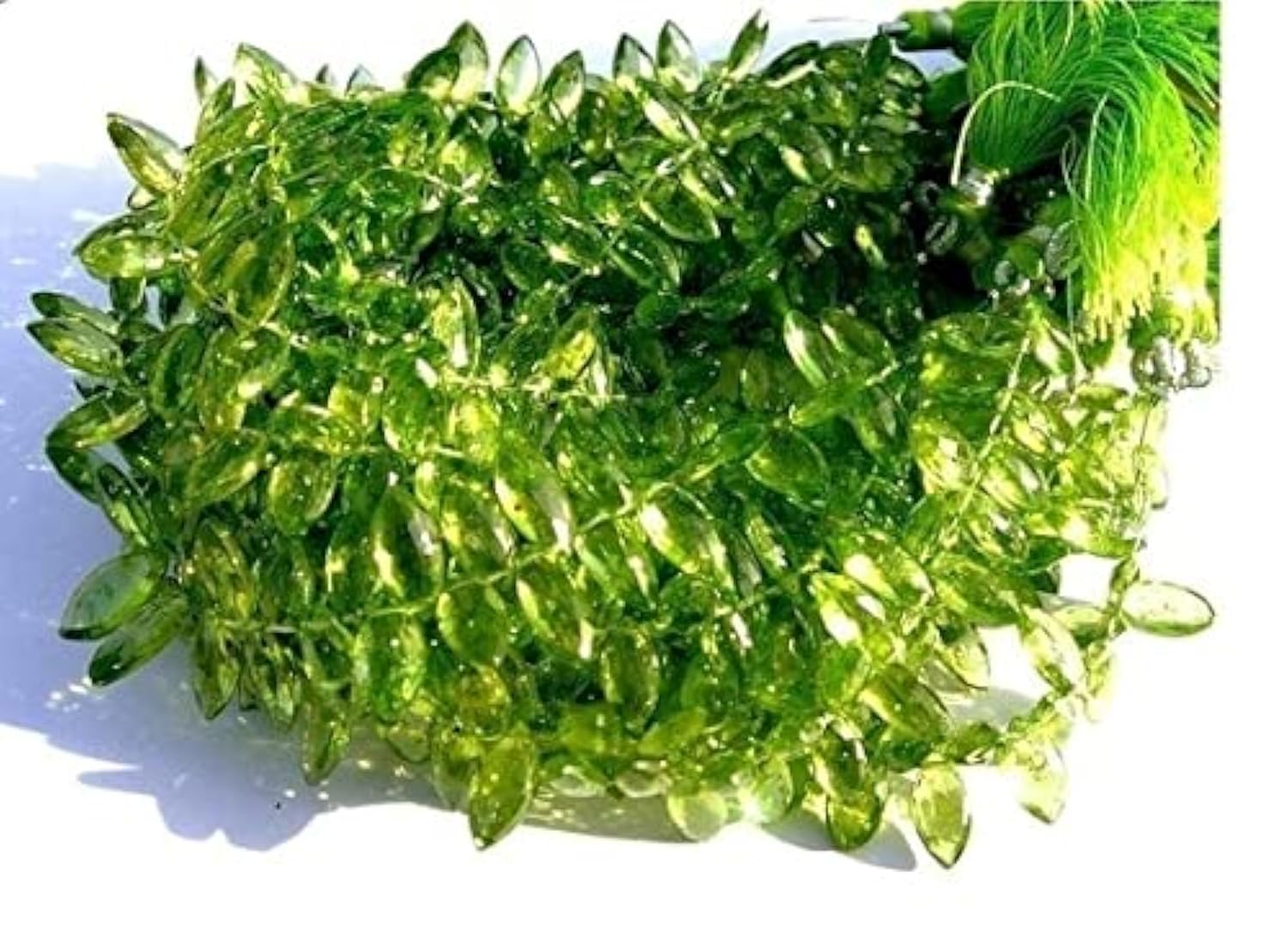 Peridot facetté marquise perles de prestige pour bijoux haute joaillerie