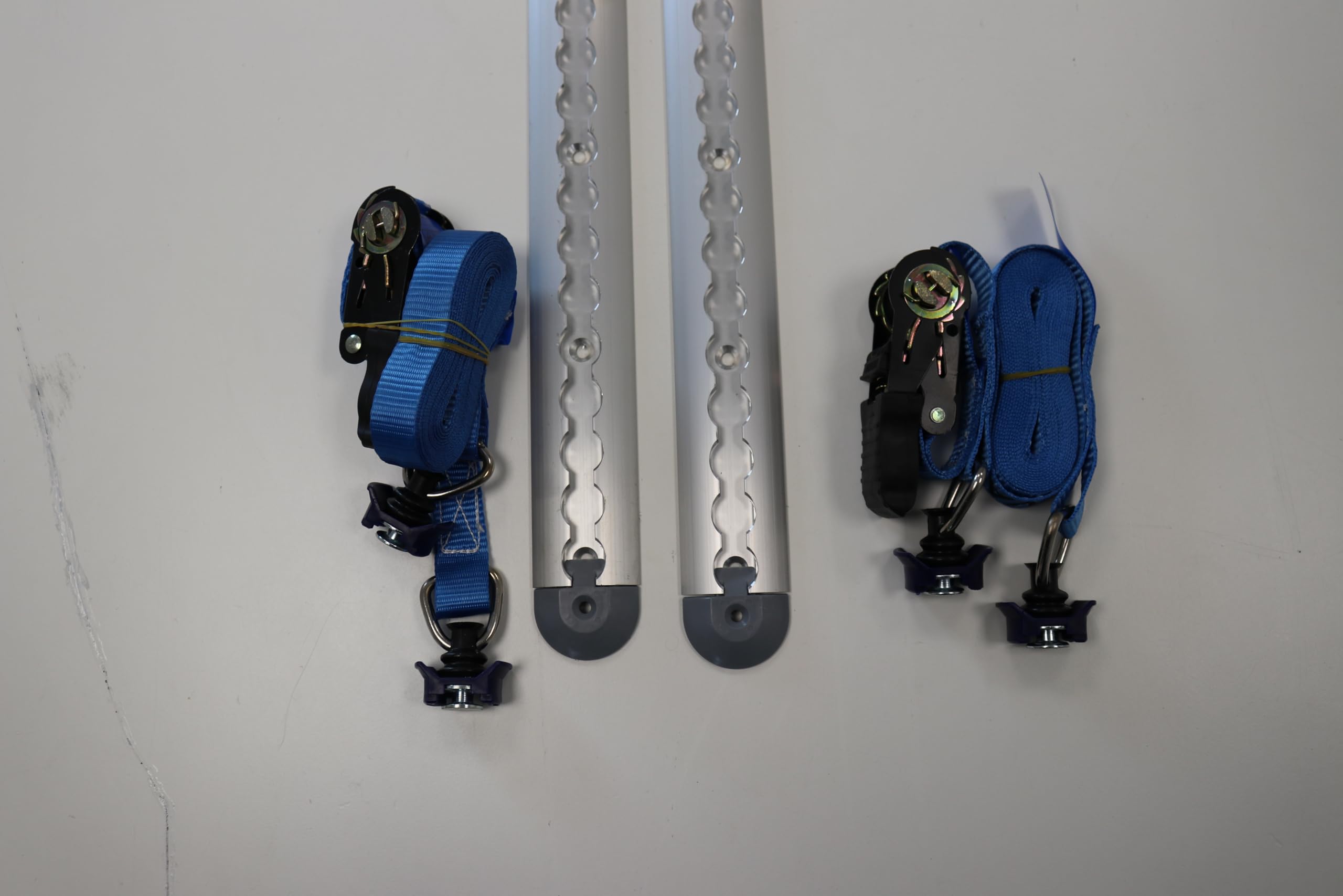 Lockes-22 Zestaw blokady ładowania 2x1mtr Rail Amuminium 4 końcówka 2 pasek z grzechotką.