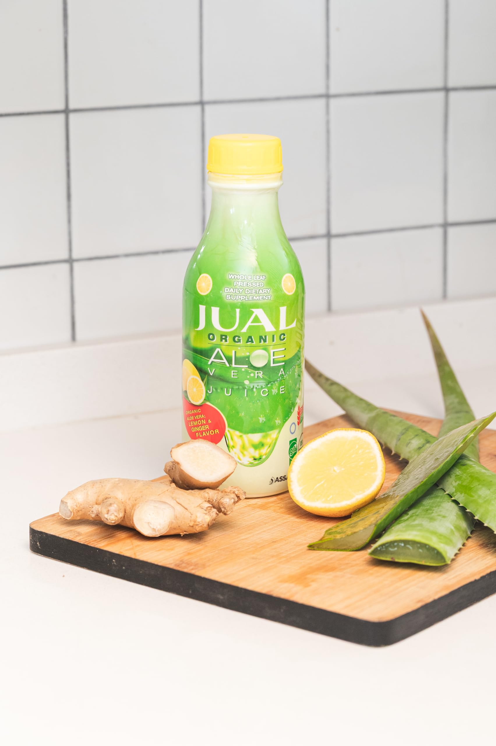 JUAL 100% Pure Organic Aloe Vera Juice – Zero Sugar, Aloin-Free – Lemon & Ginger Flavor – Vegan Detox Functional Beverage – 16.7 Fl Oz (500ml)
