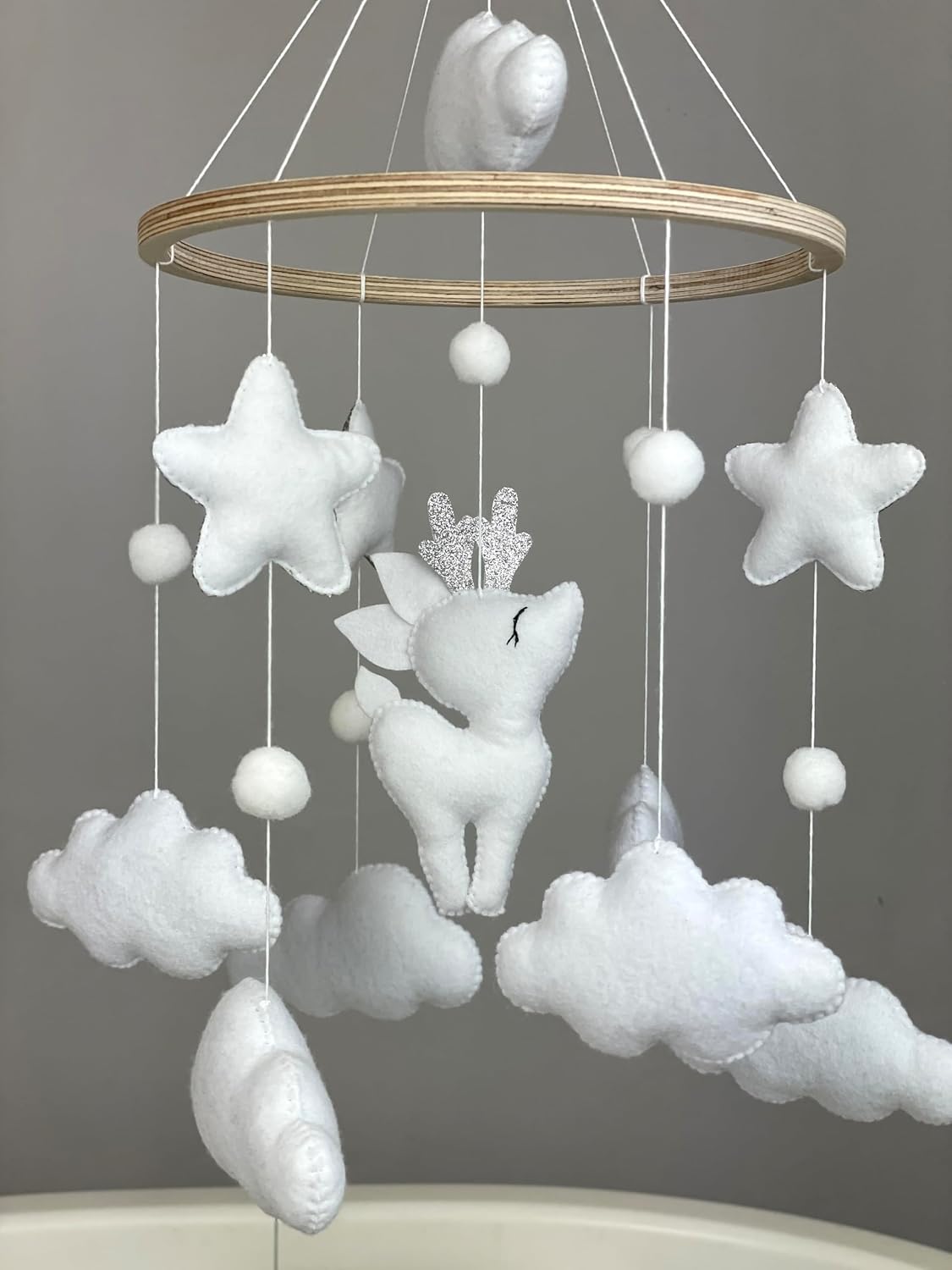 Deer Baby Mobile for Crib Deer Nursery Decor Neutral Baby Mobile Cloud Felt Hanging Mobile White New Baby Gift Baby Shower Gift