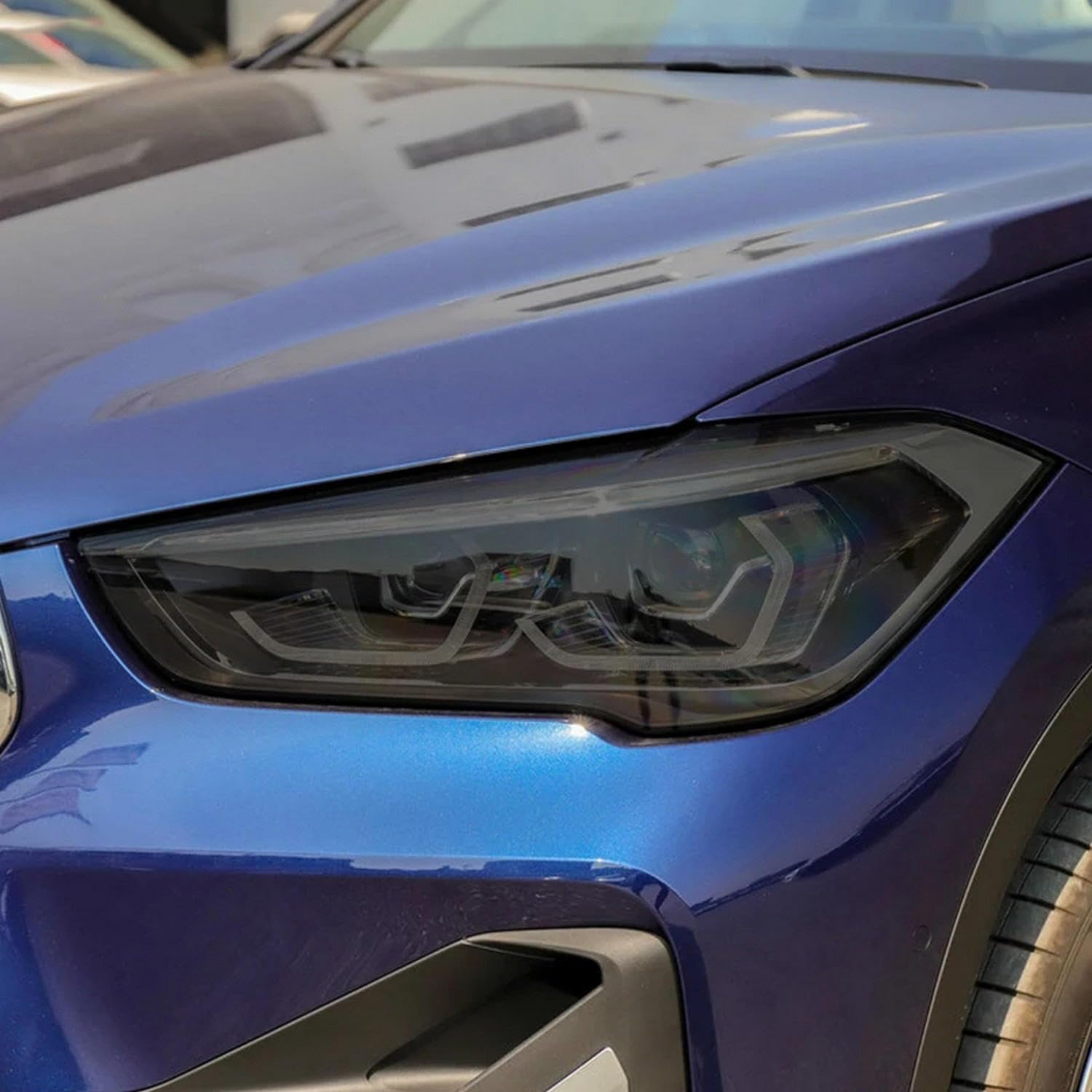 Teinte fumée phare BMW X1 F48 anti-jaunissement en film TPU protecteur